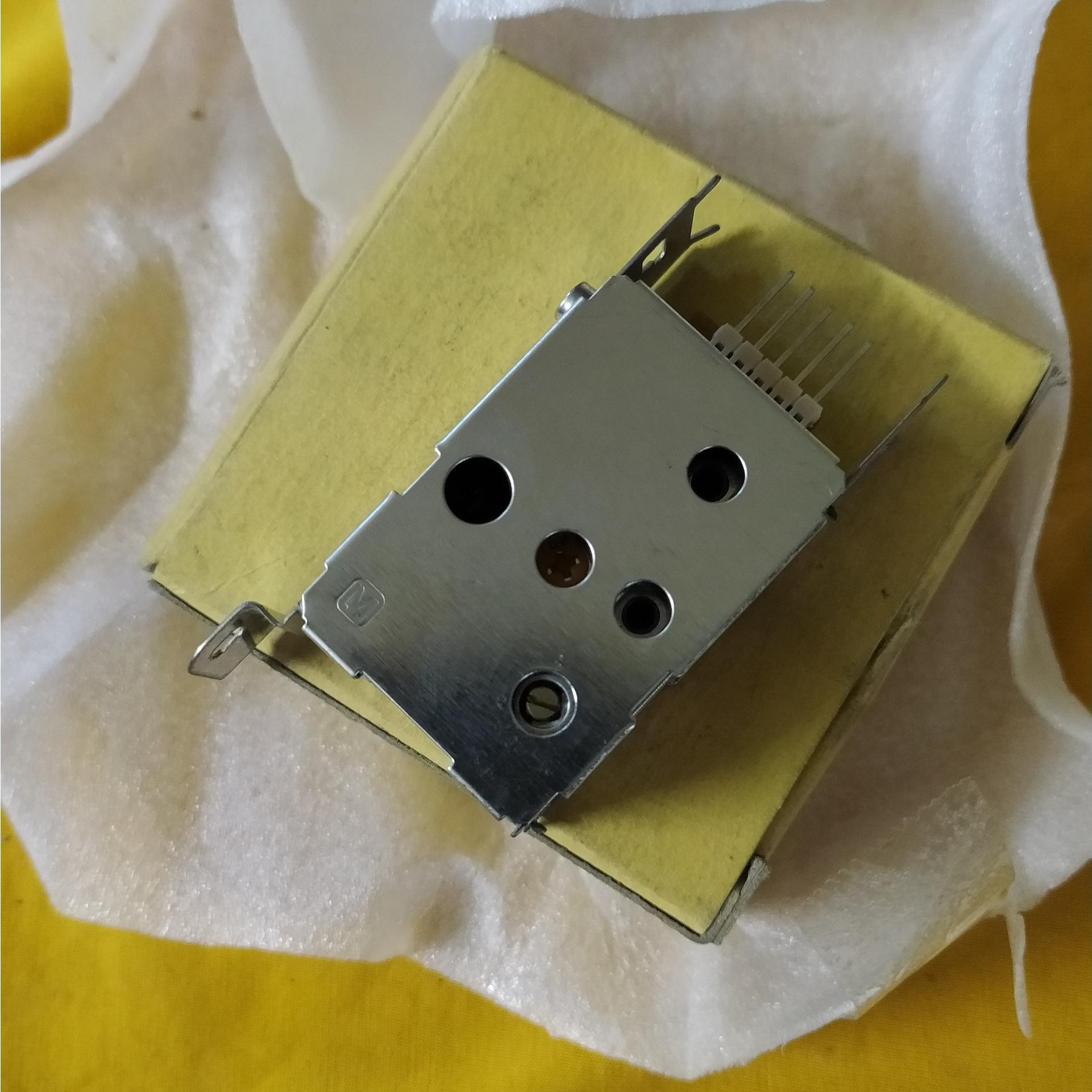 قطعه یدکی دوربین