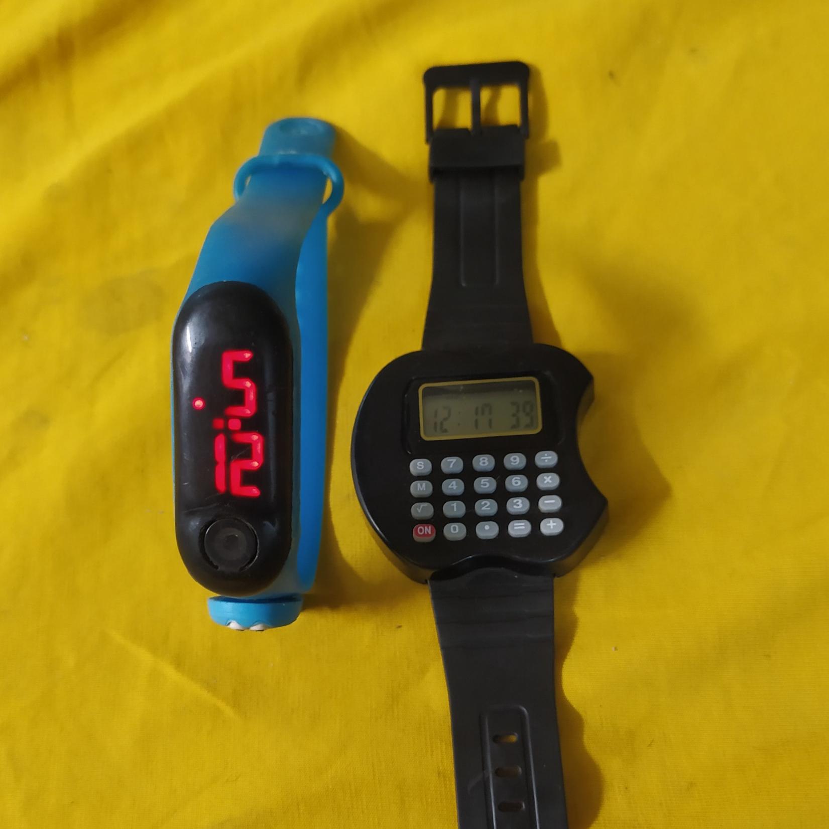 ساعت ماشین حساب دار