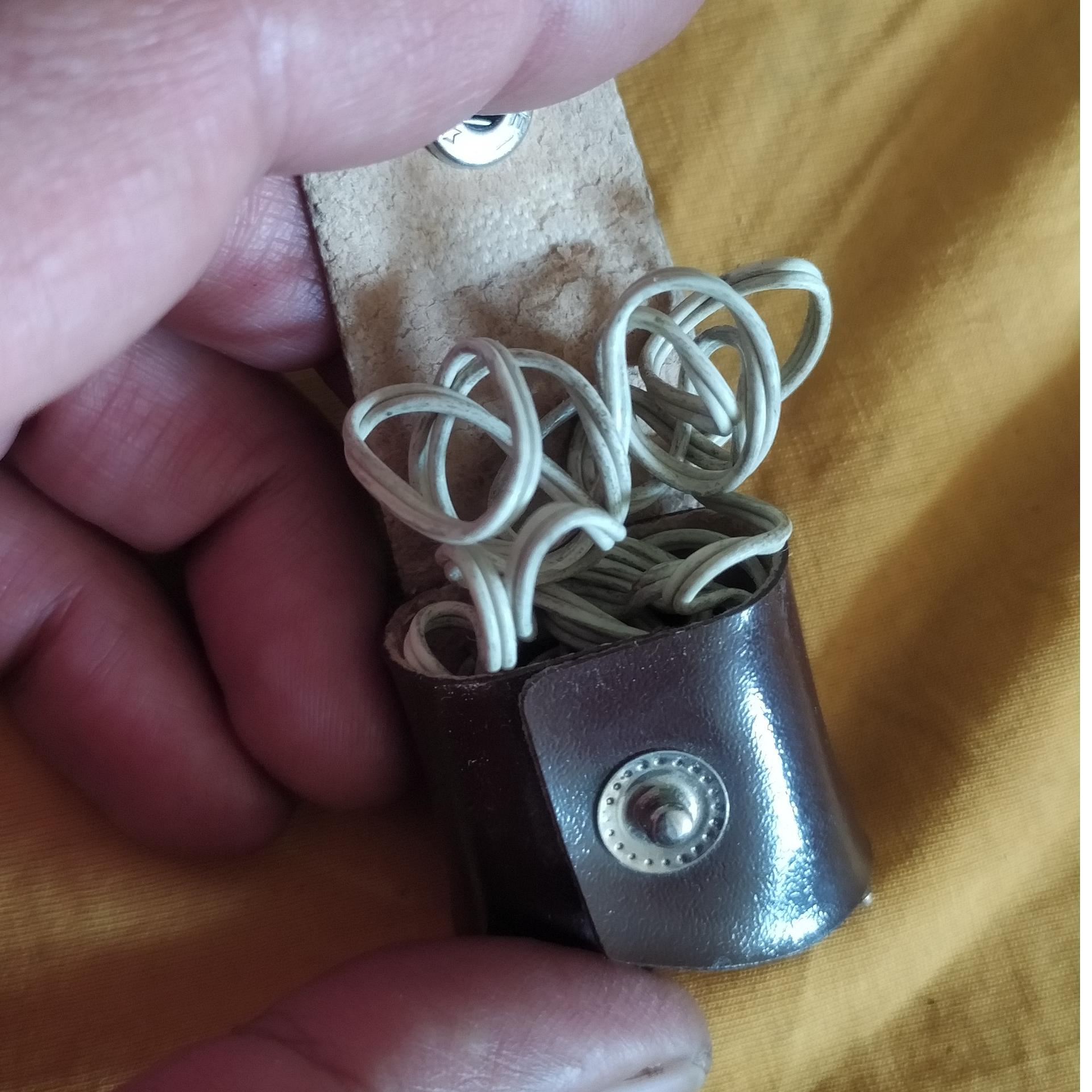 کیف مخصوص هدفون رادیو های قدیمی