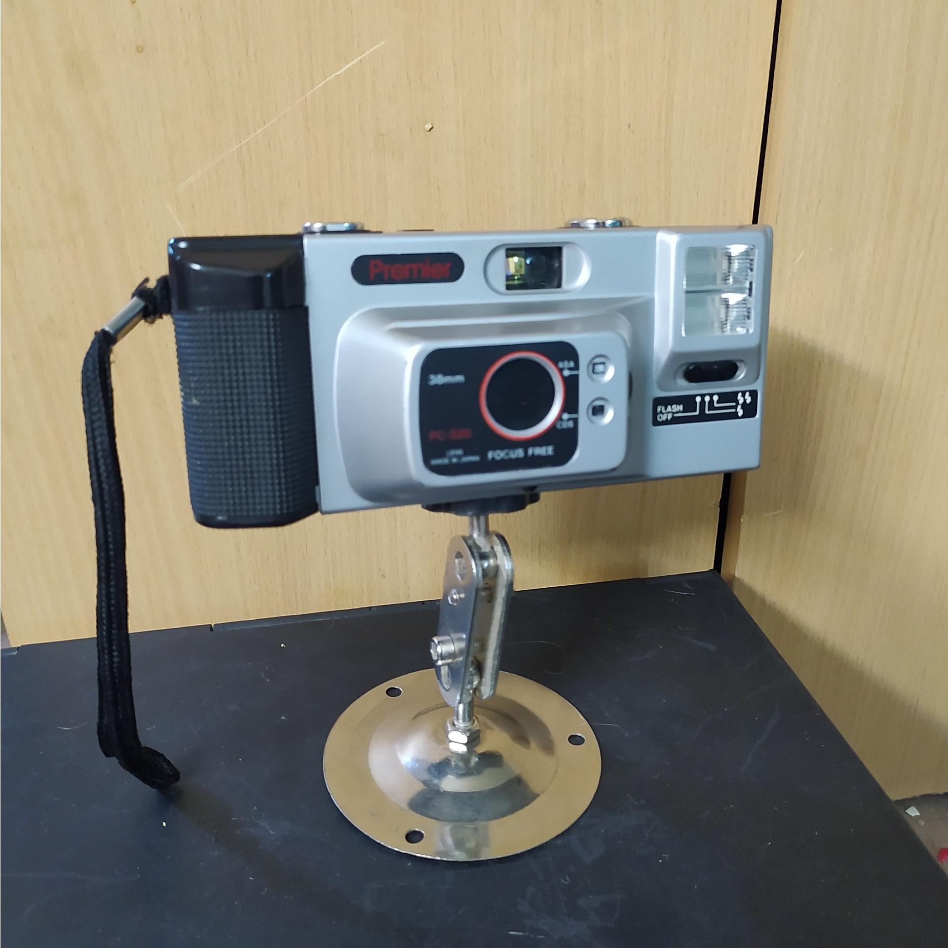 دوربین عکاسی قدیمی پرمیر