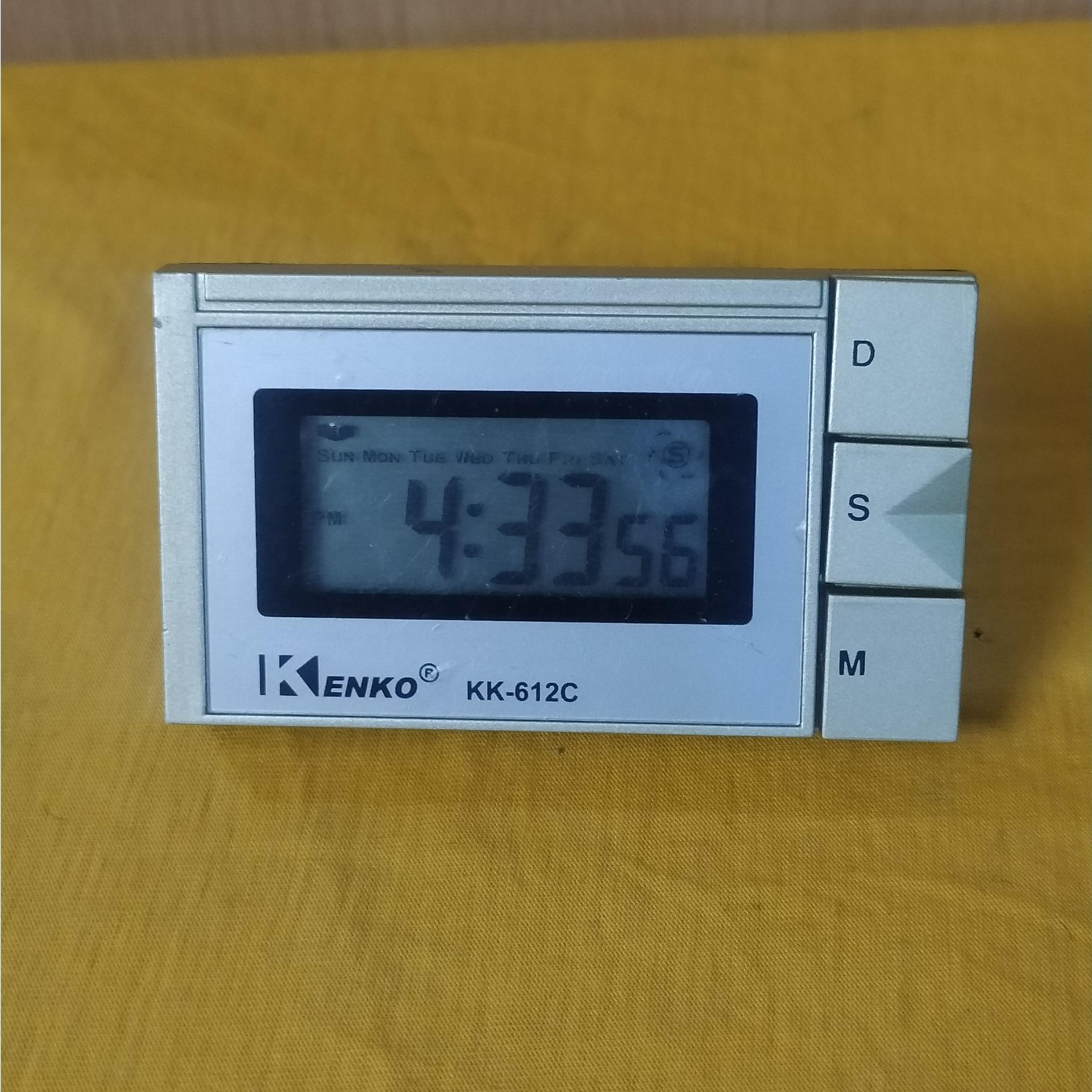 ساعت رو میزی دیجیتال