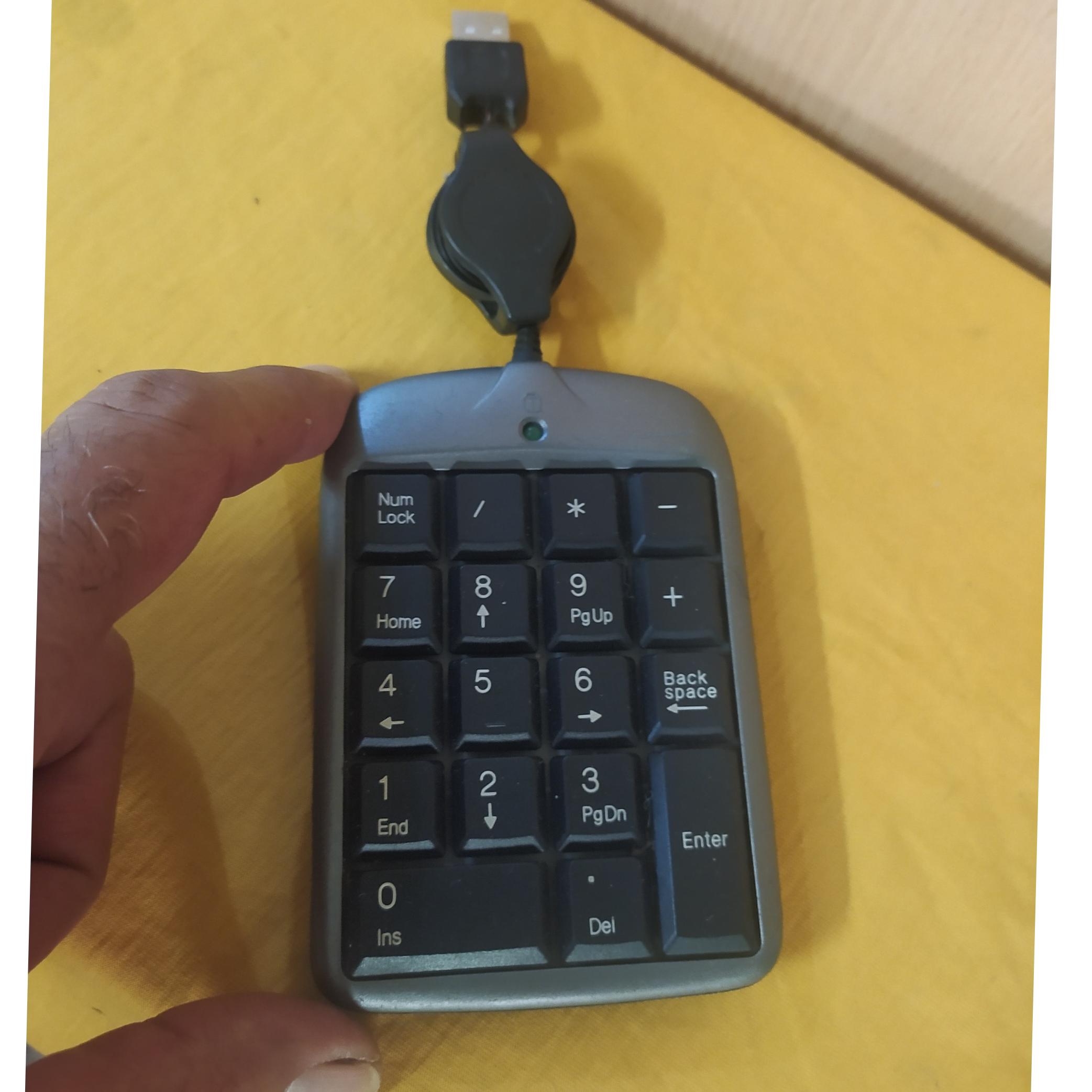 مینی کیبورد عددی تست نشده