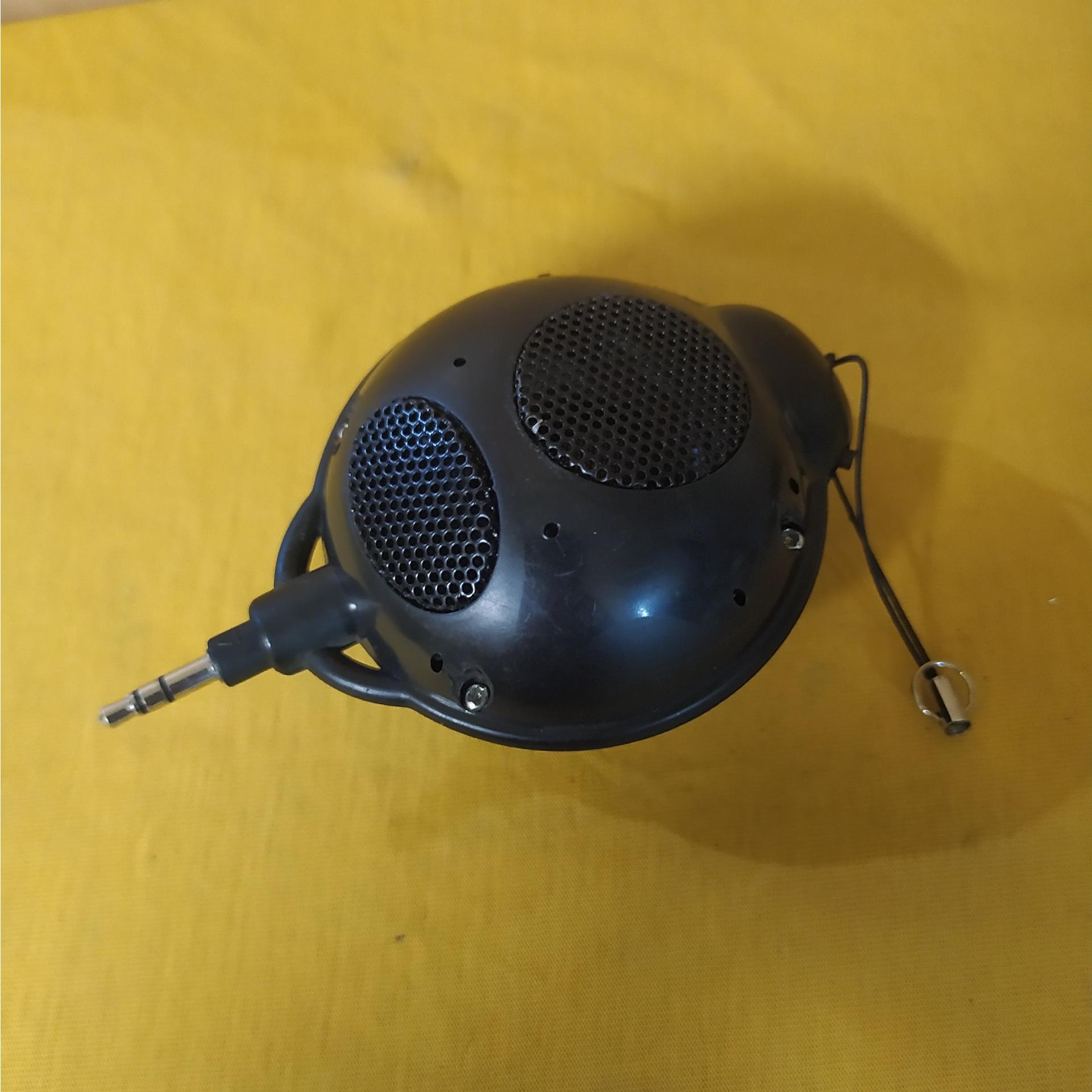 اسپیکر جیبی برای موبایل و لپ تاپ