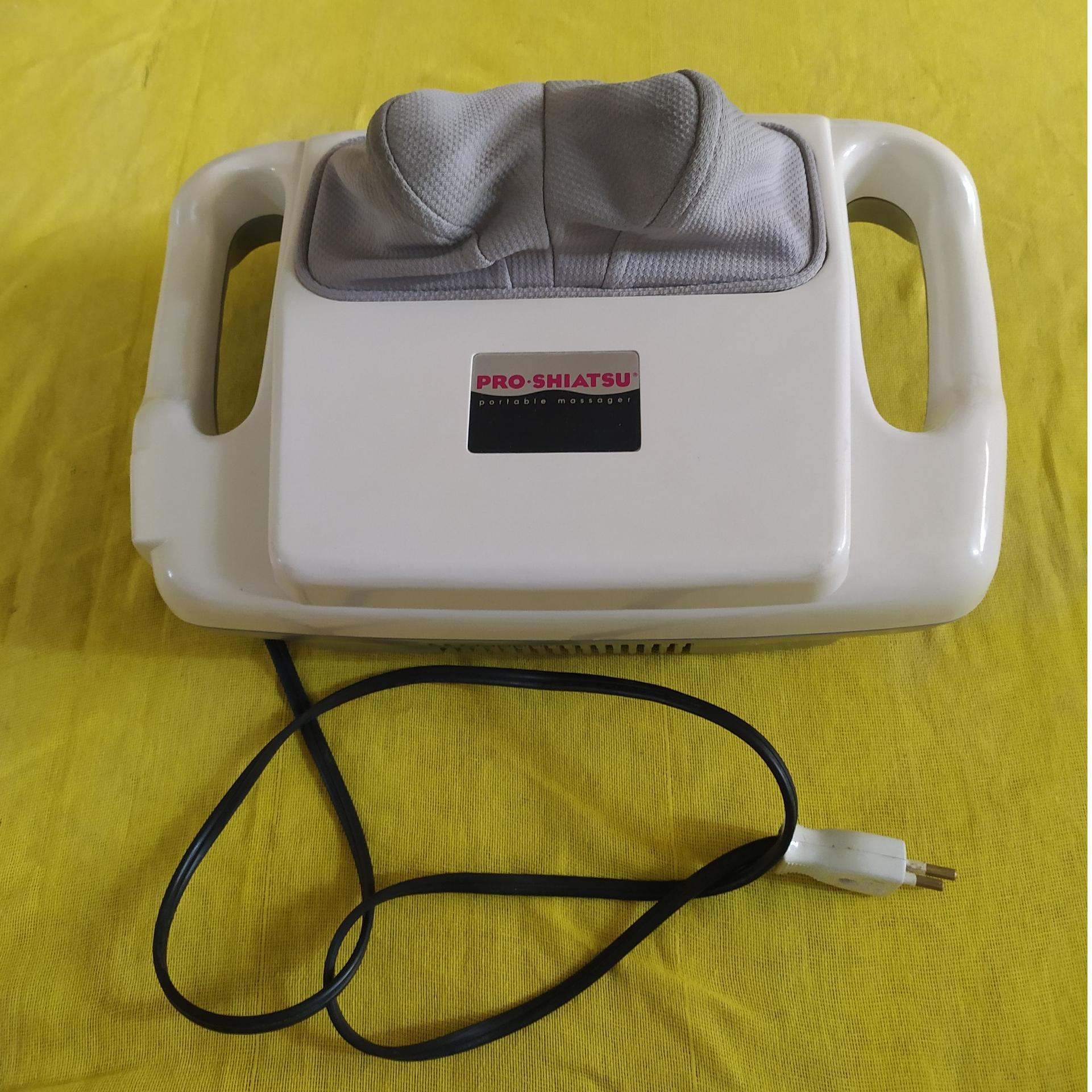 ماساژور تایوانی PRO. SHIATSU