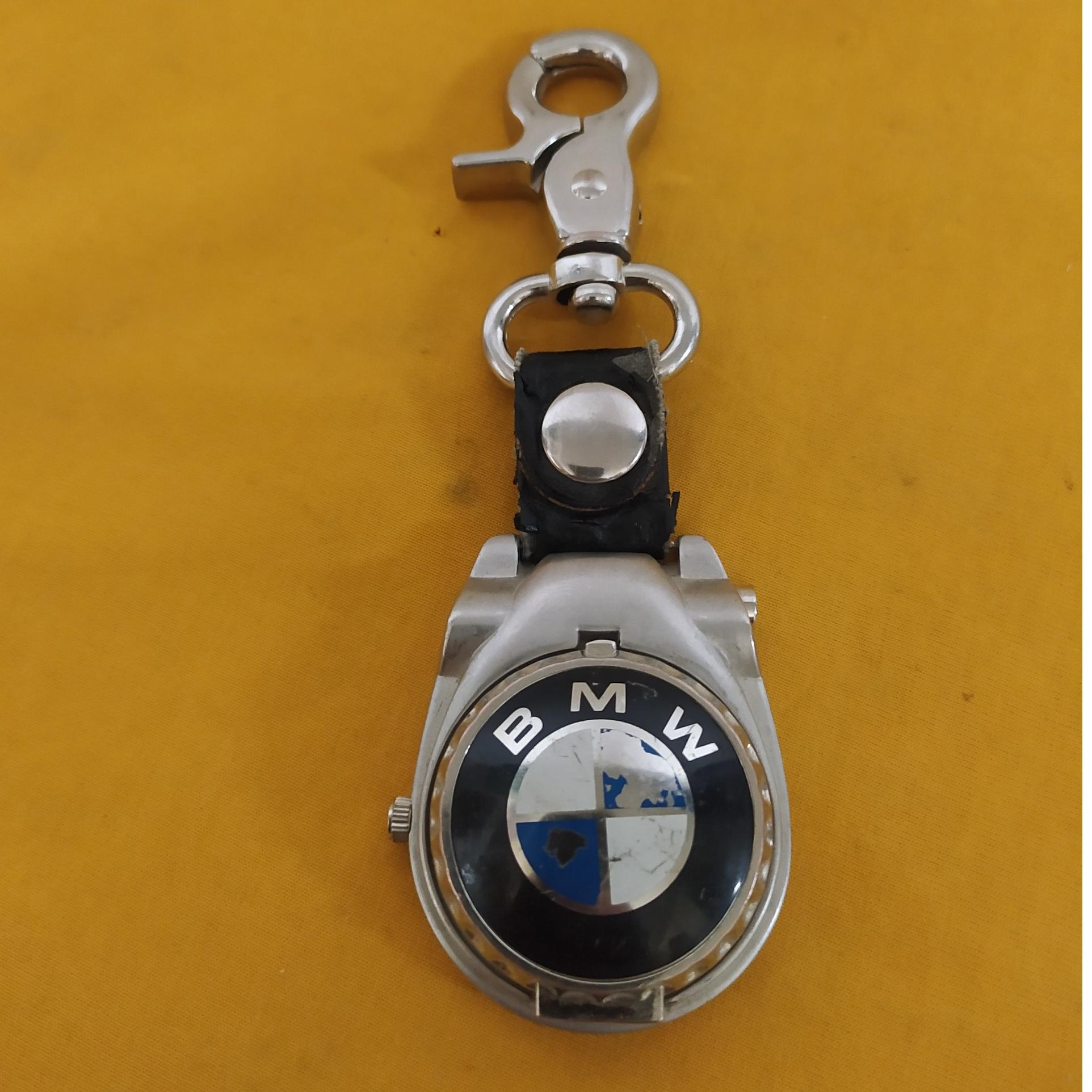 سرکلیدی قدیمی BMW ساعت دار