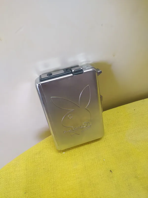 فندک جا سیگاری مارک playBoy