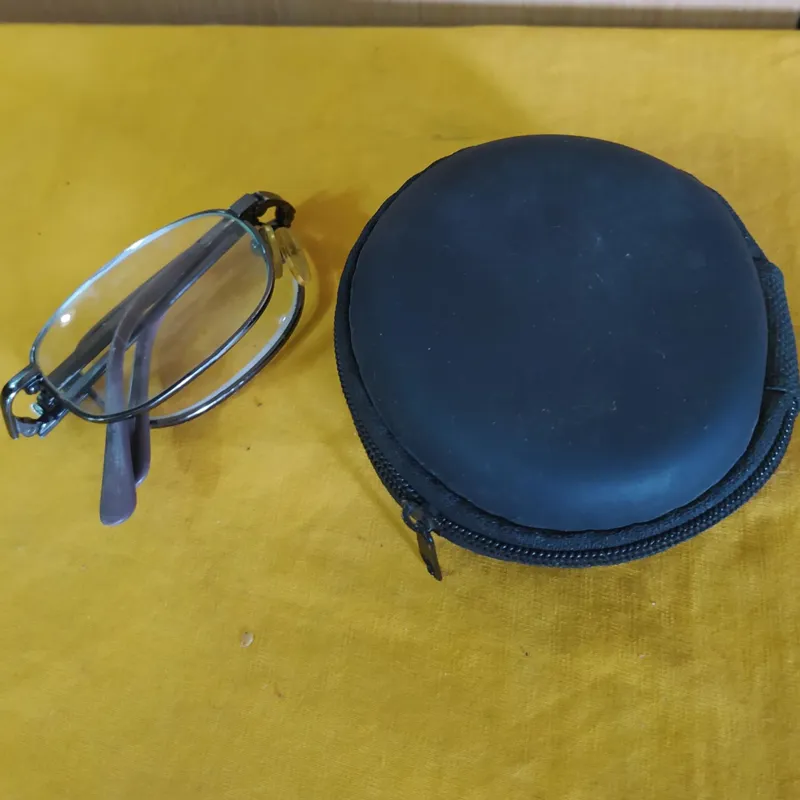 عینک طبی تاشو