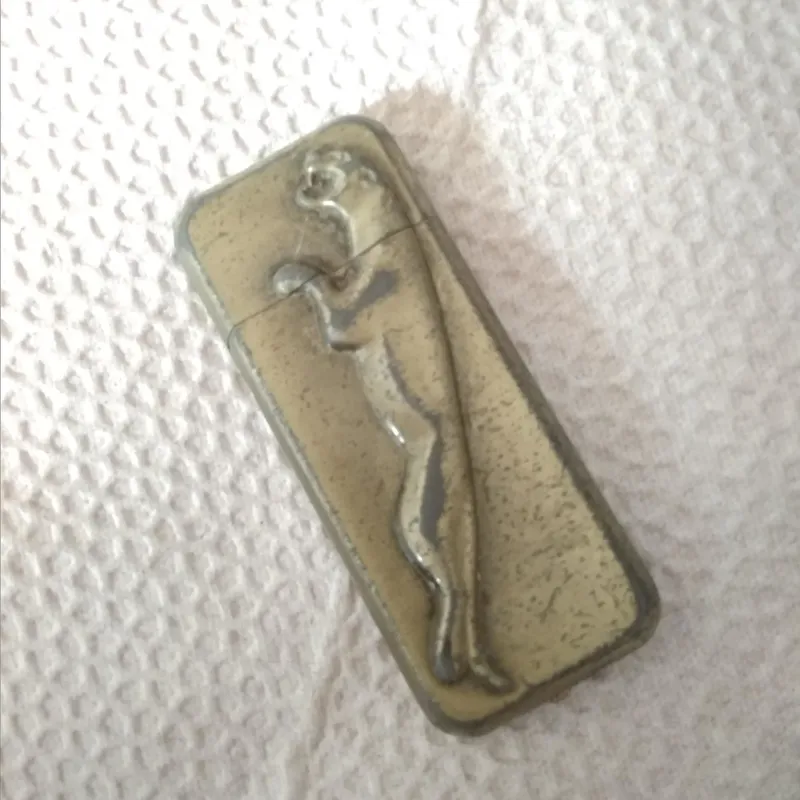 فندک قدیمی سنگی