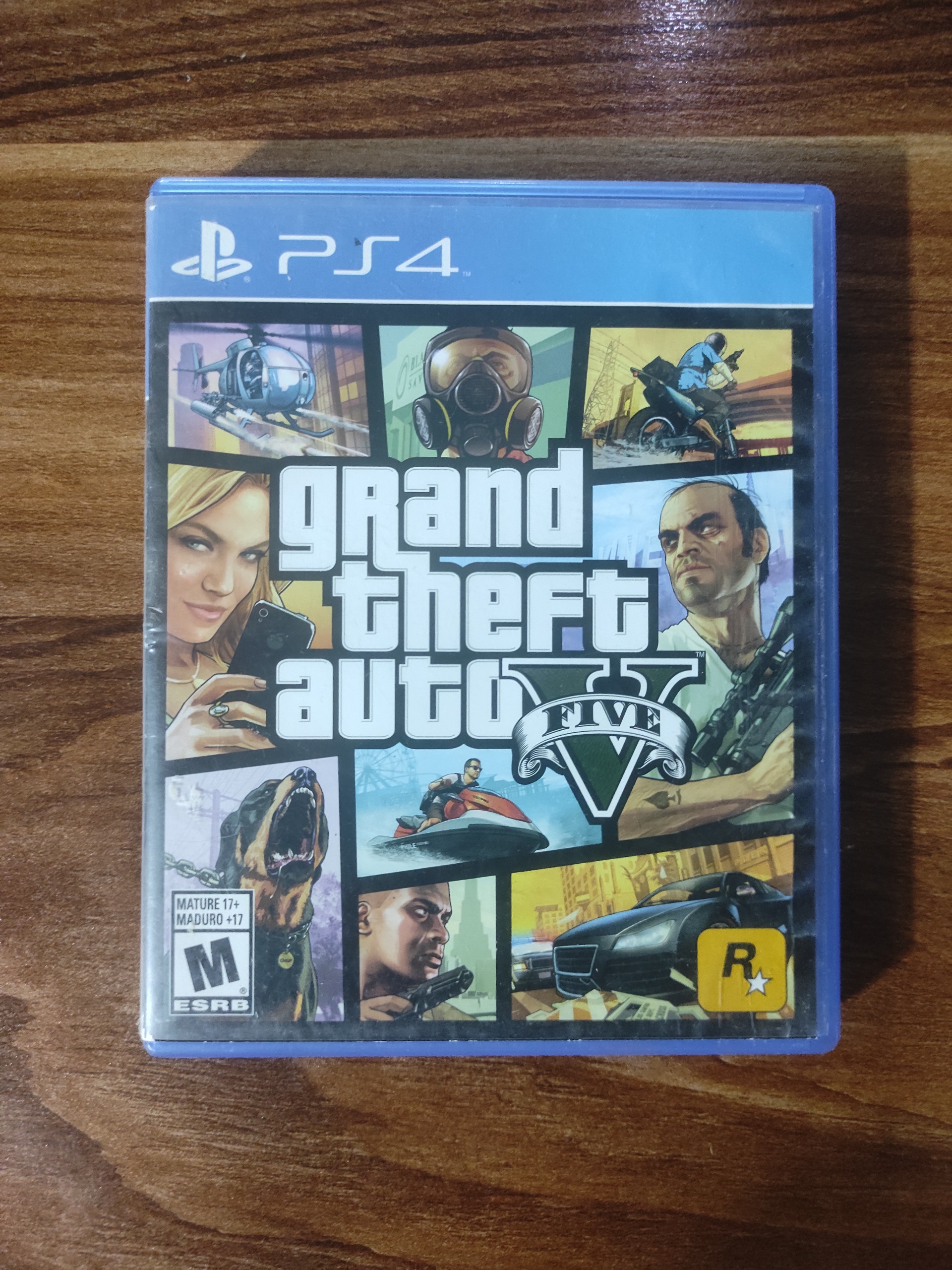بازی GTA V درحد