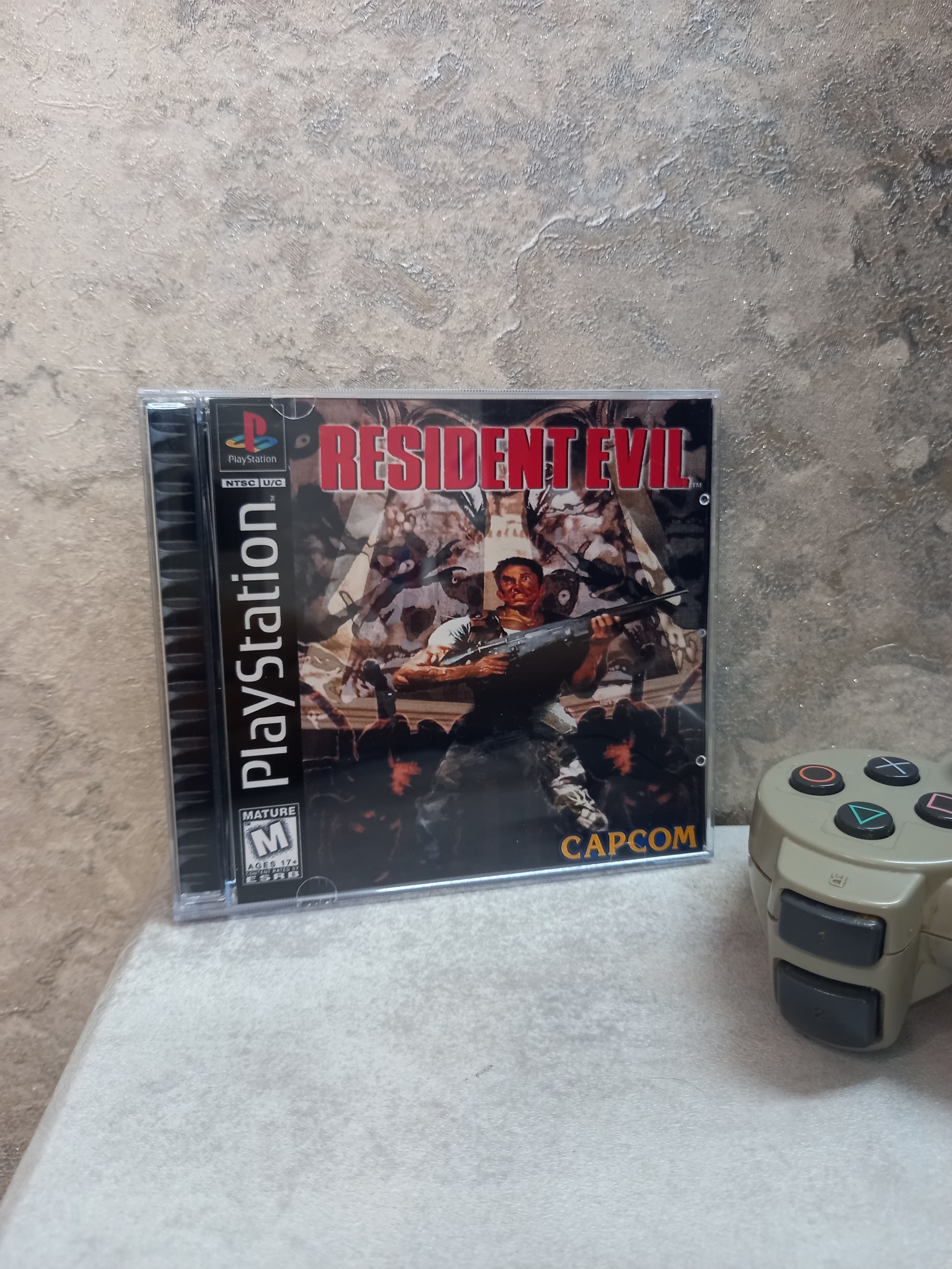 رزیدنت اویل 1 دیسک نقره ای قدیمی resident evil