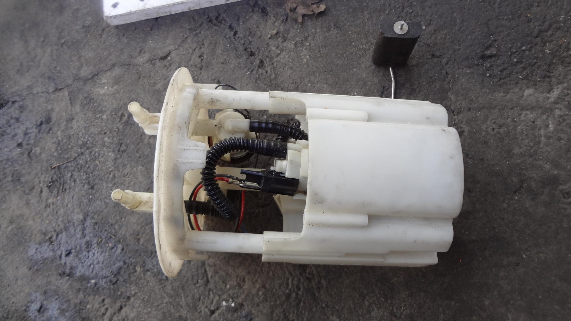 پمپ بنزین کامل پژو206 مغزی خراب است