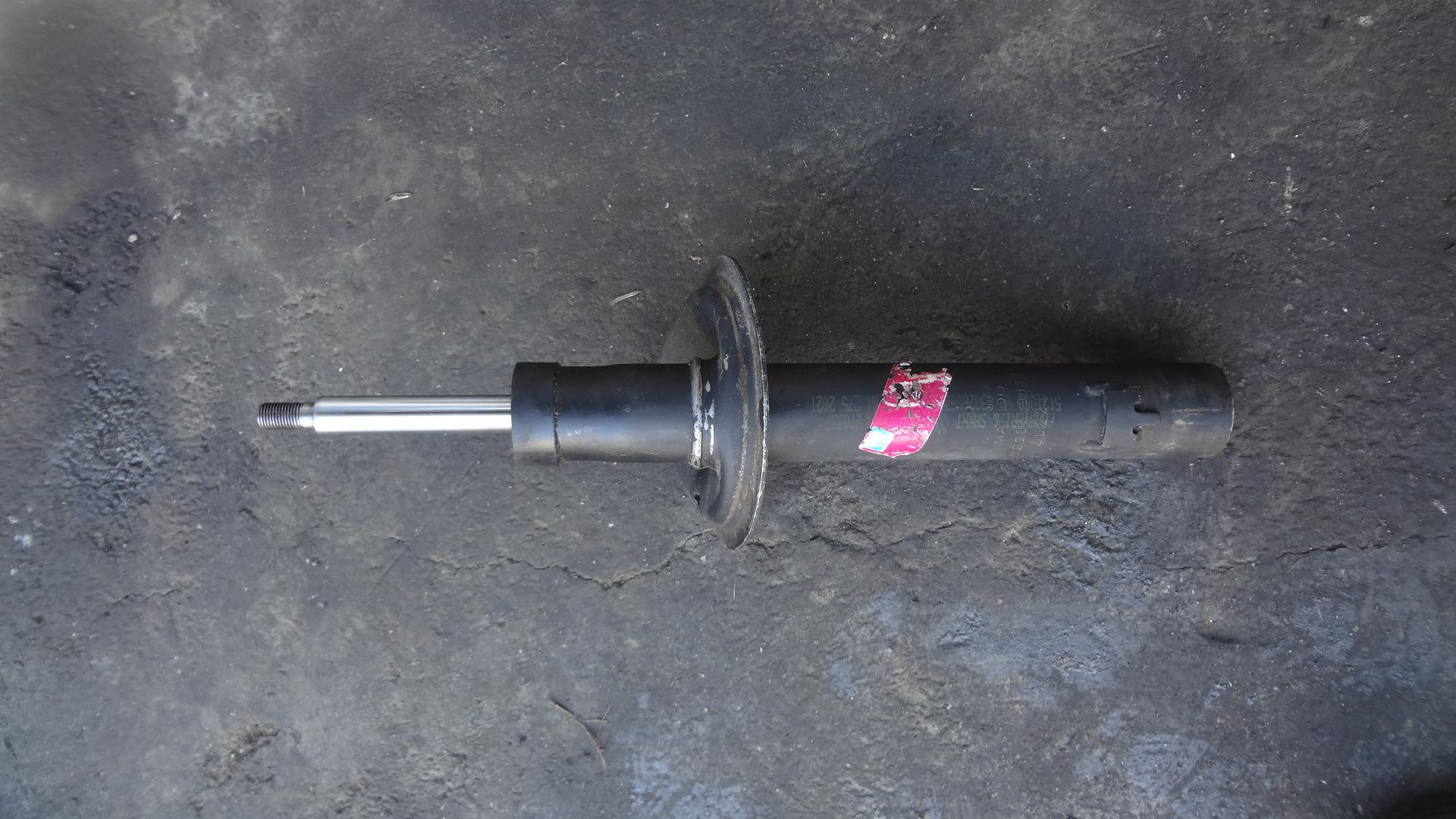 کمک جلوی پژو405پارس سمند ماندو شرکتی محورسازان