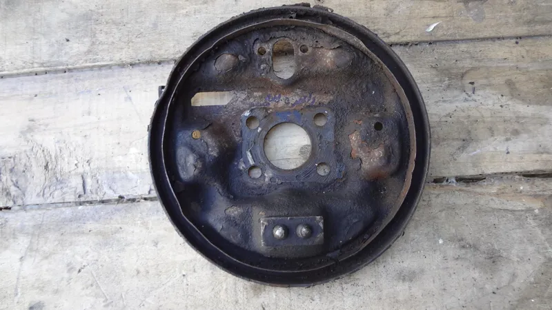 طبق لنت عقب پراید قدیمیRSفابریکی شرکت سمت چپ