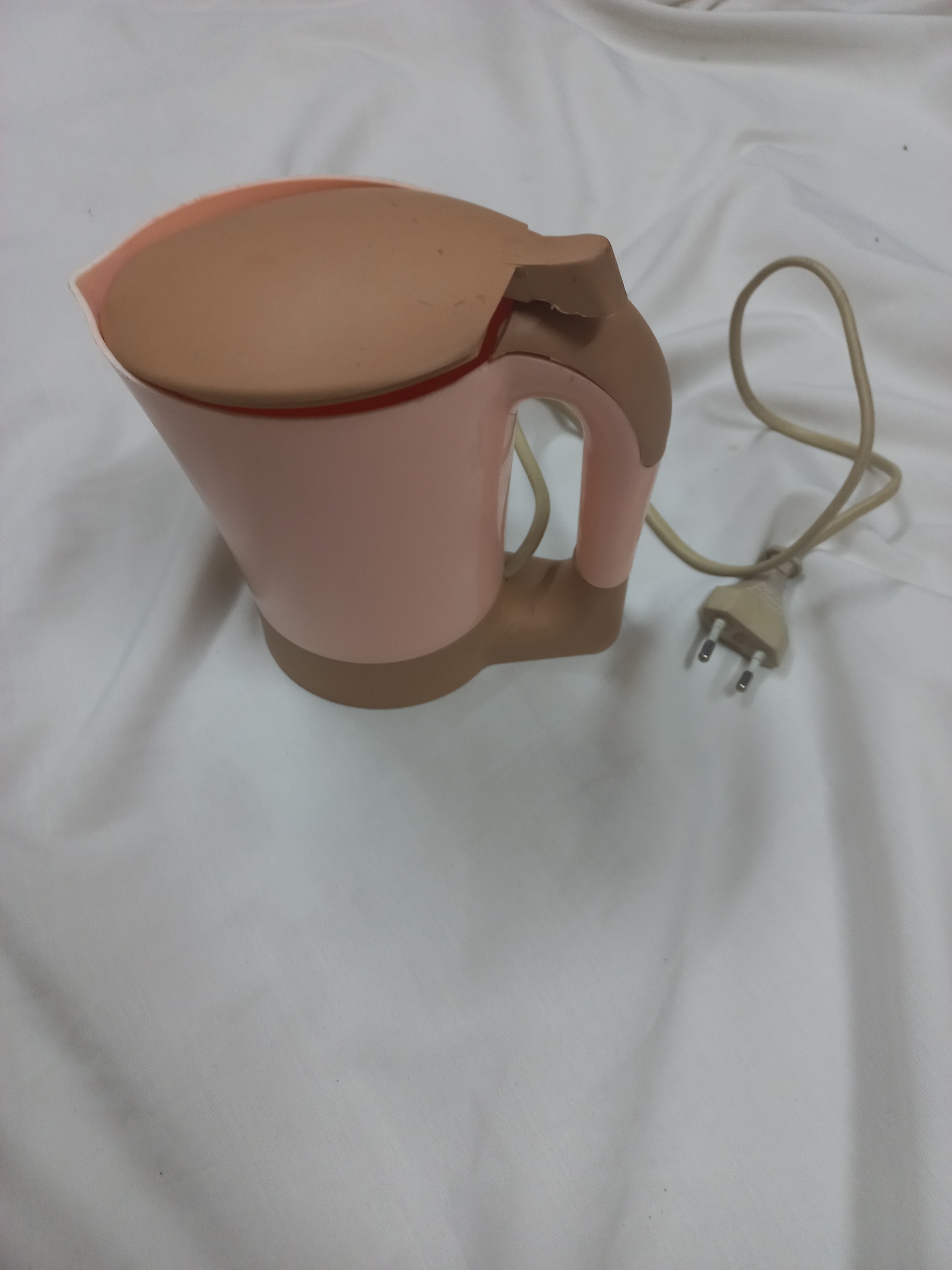 چای ساز برقی پلاستیکی