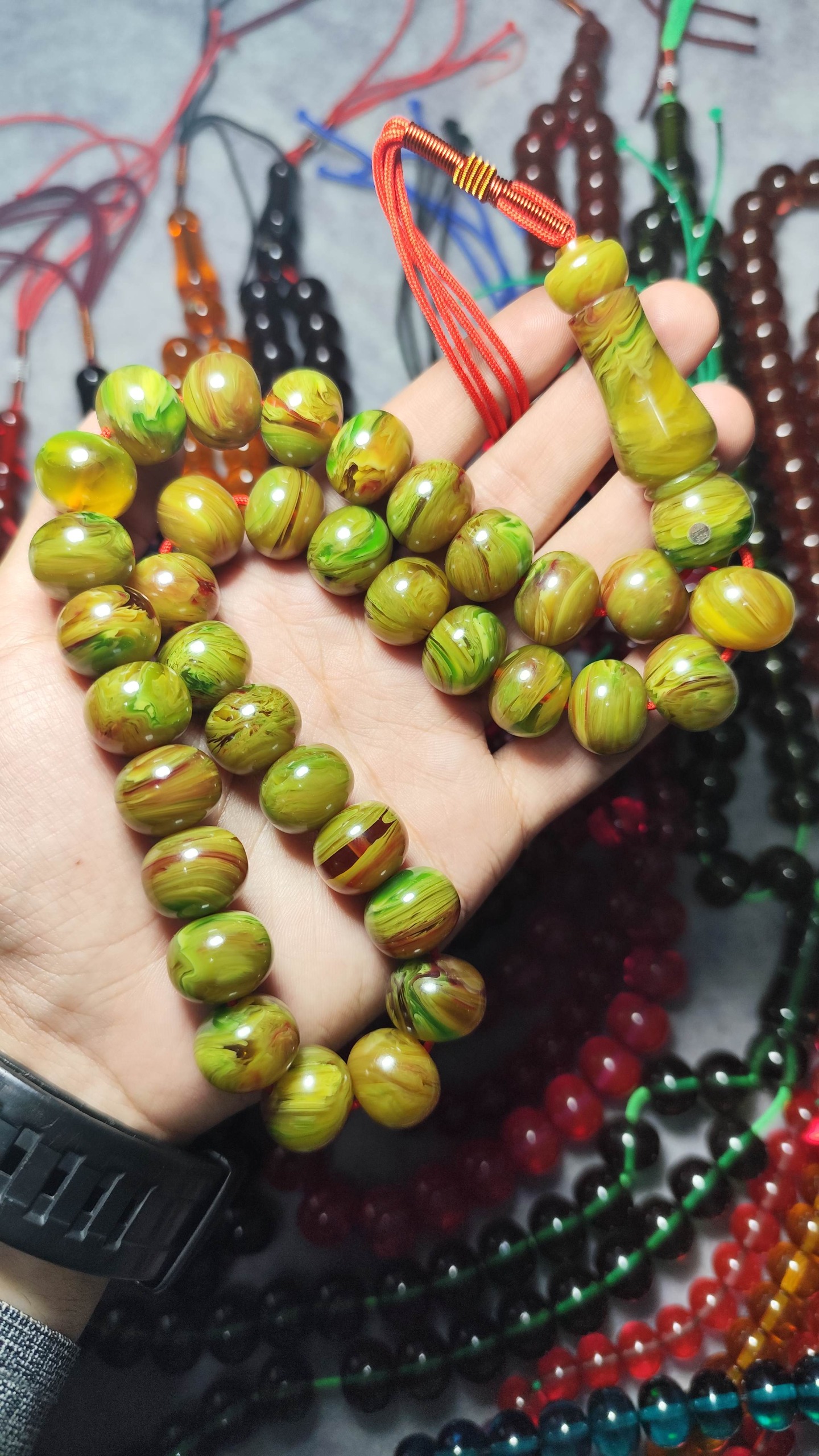 تسبیح کهربای استاد نظیر