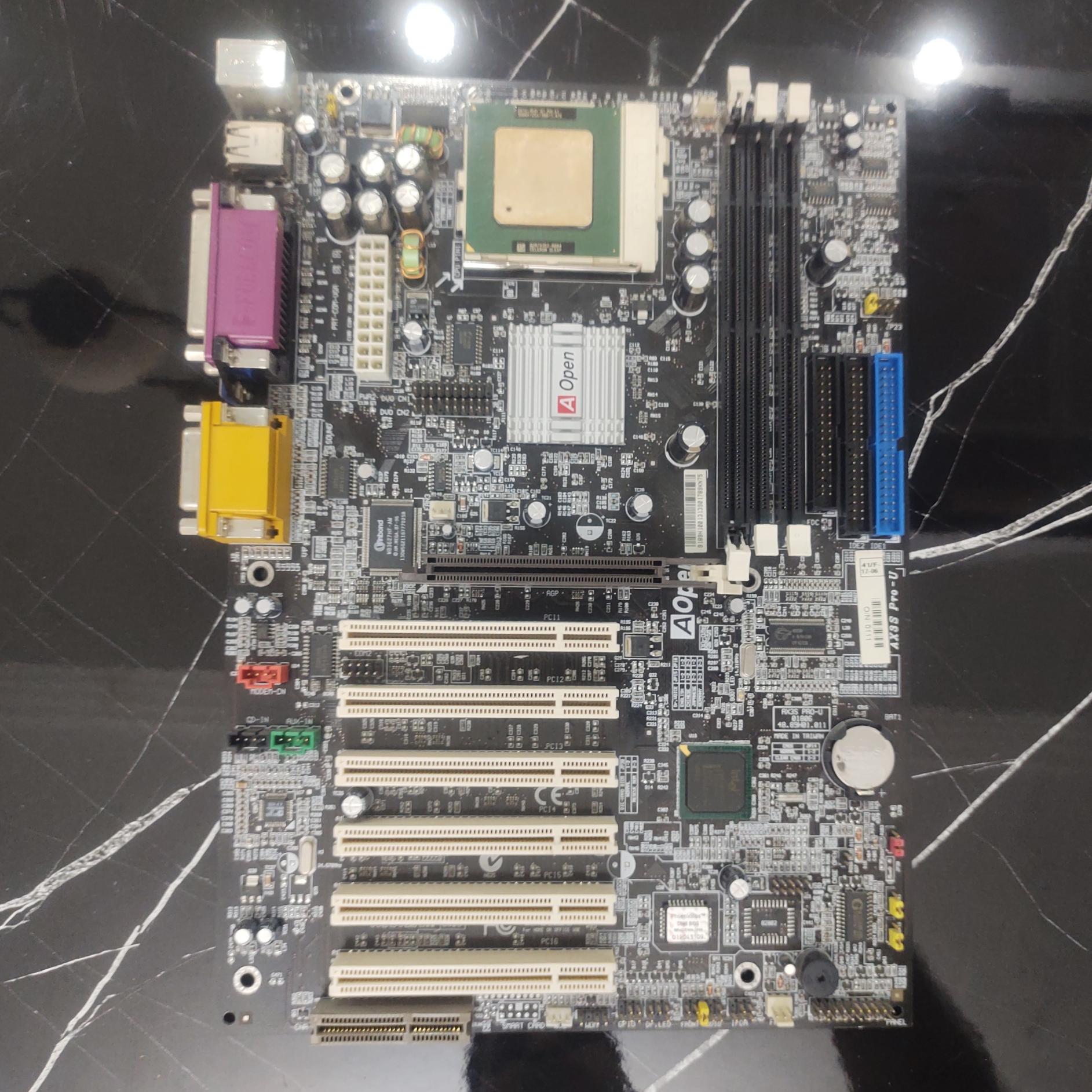 مادربرد قدیمی Aopen مدل ax3s Pro-U