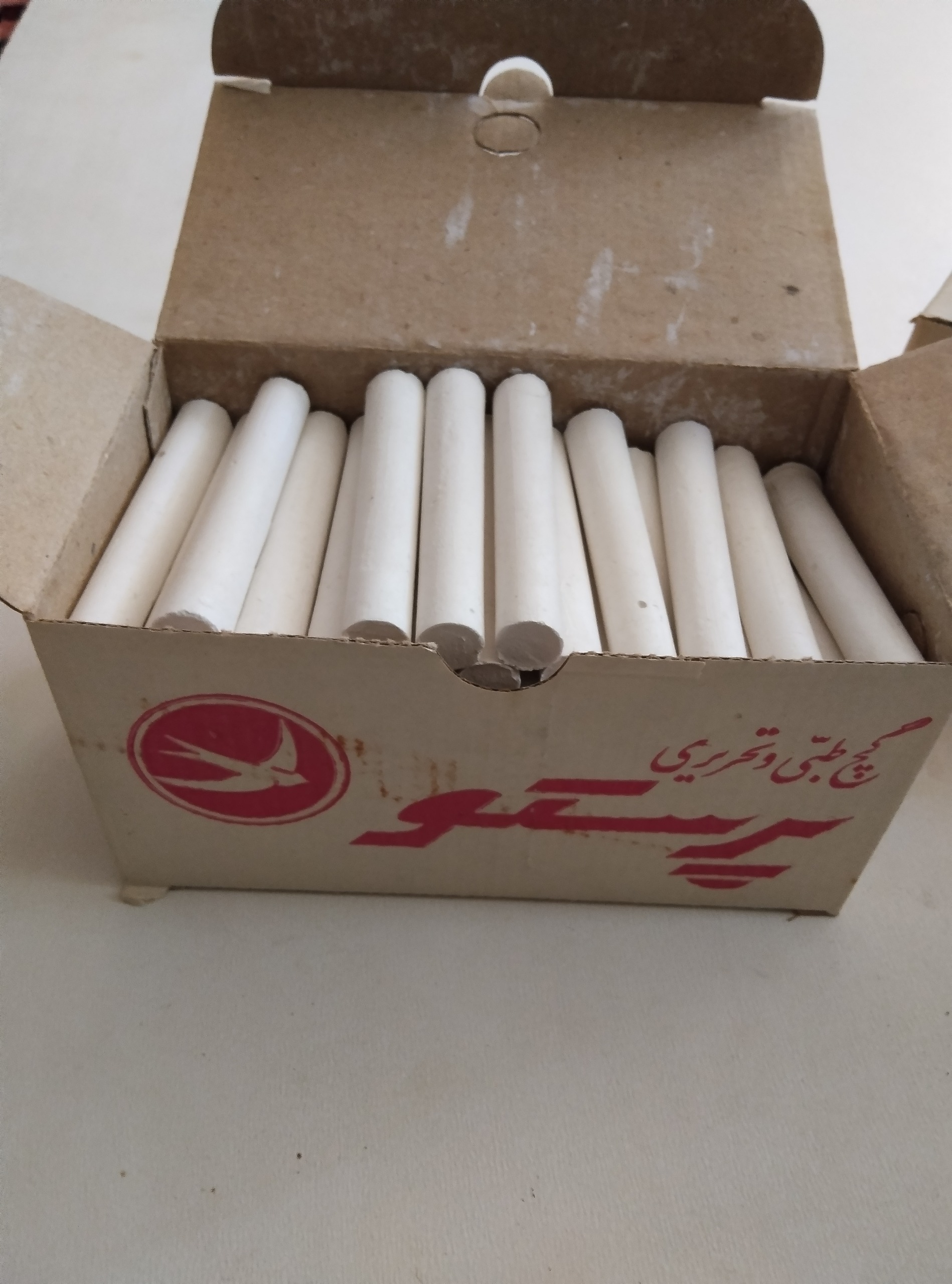 گچ تحریری پرستو سفید