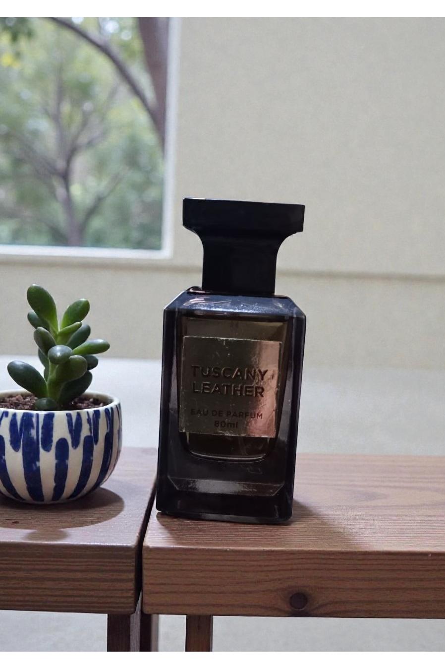 ادکلن توسکان لدر