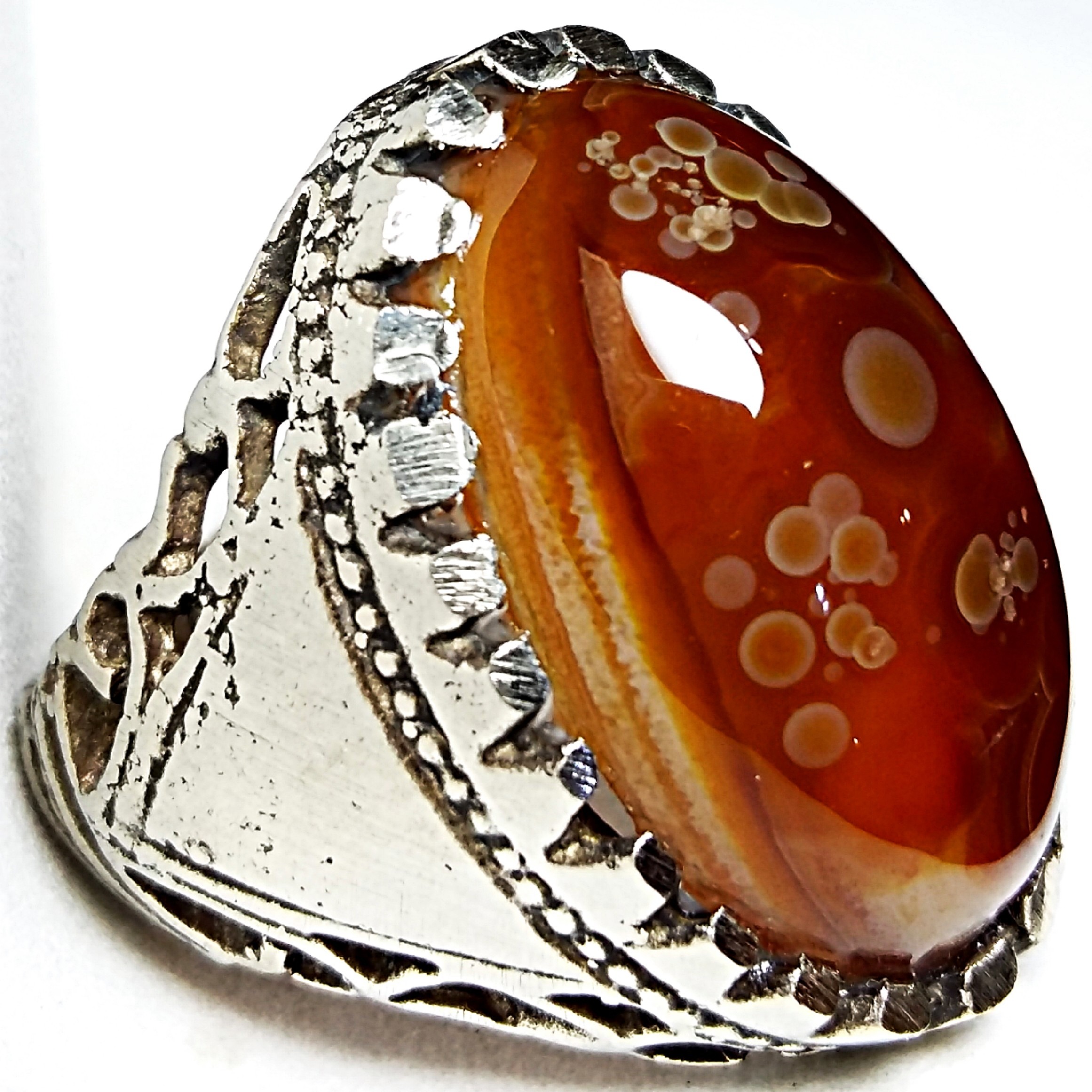 انگشتر اصیل حجرالعین هزارچشم لامه آماده بنام شدن