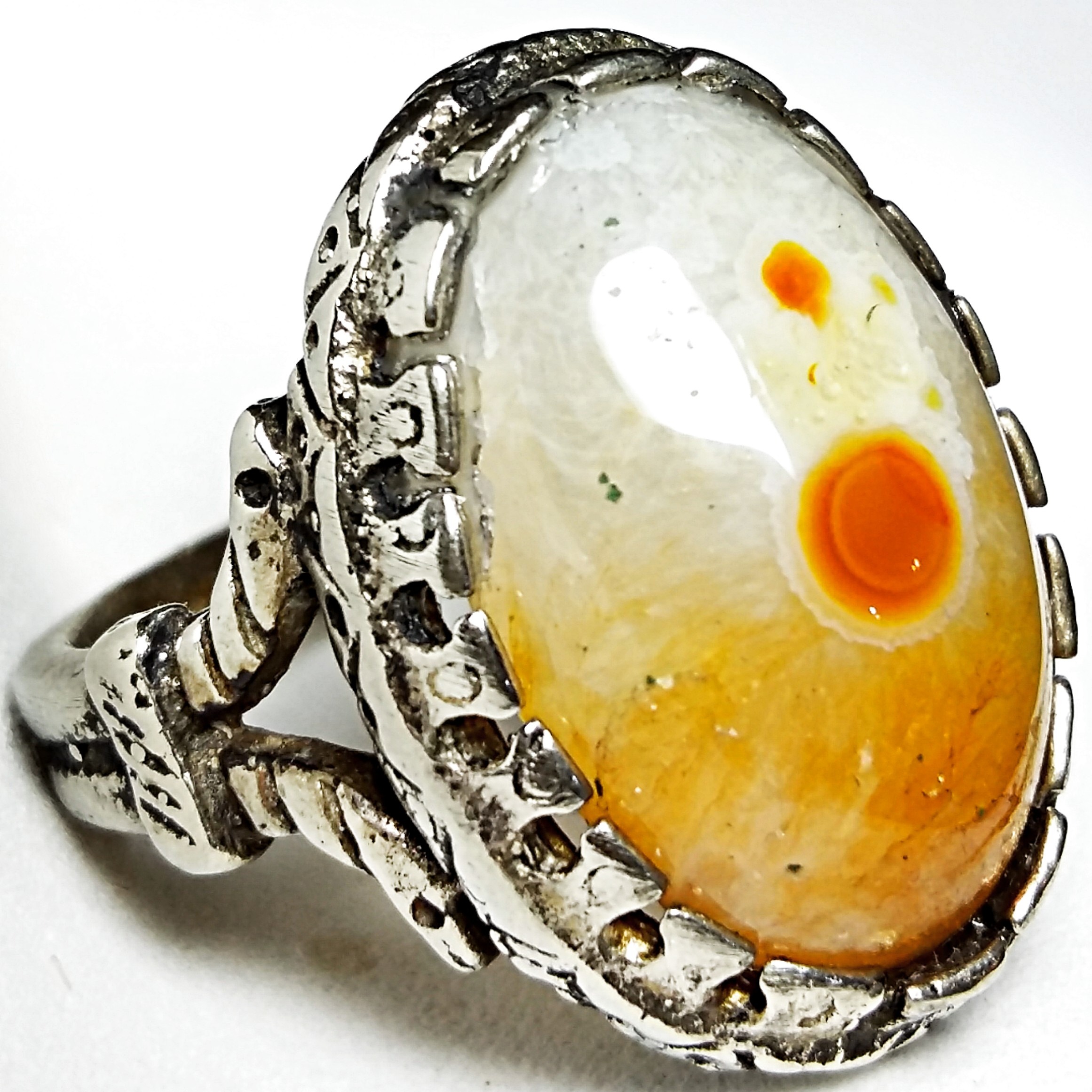 انگشتر نایاب حجرالعین تک چشم آماده بنام شدن