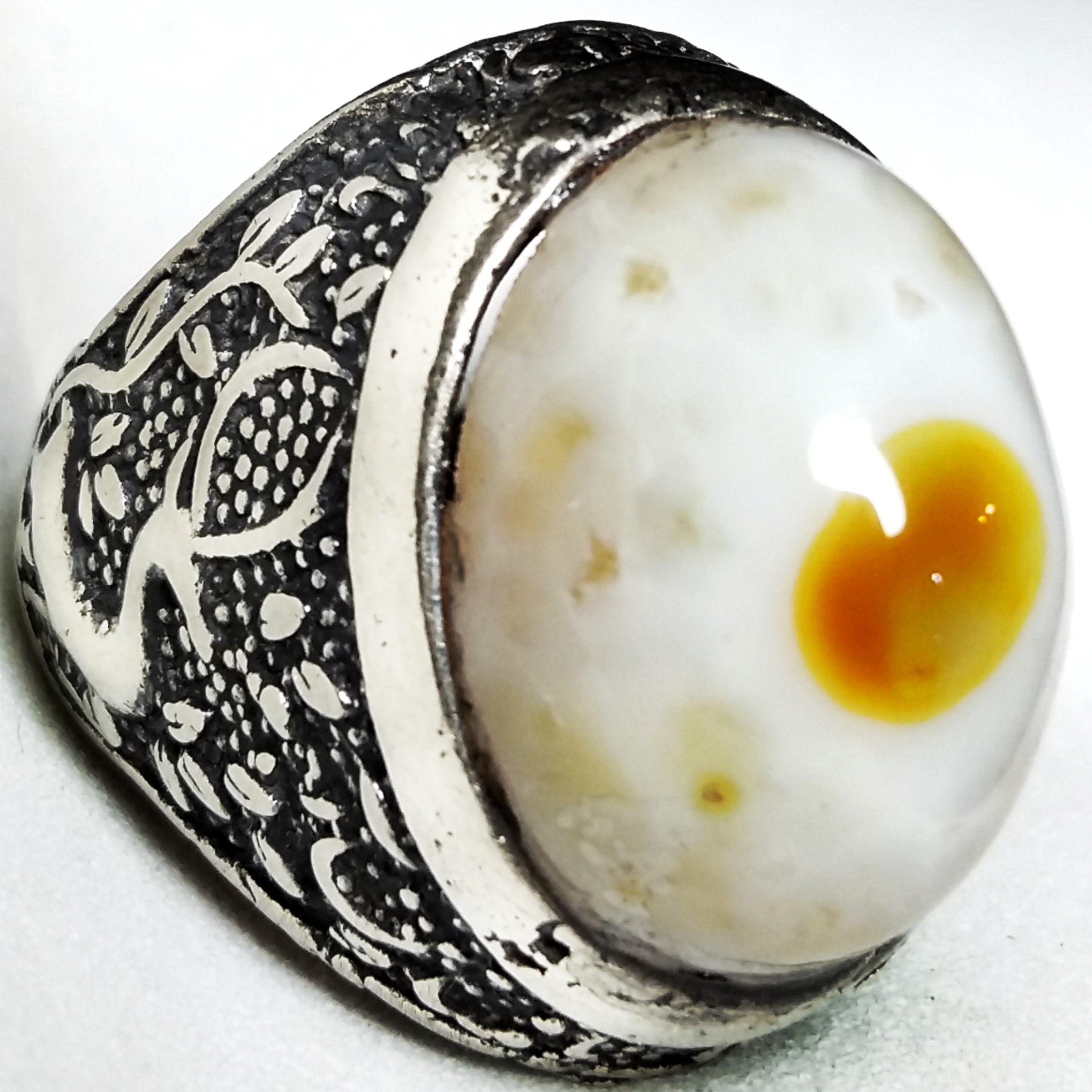 انگشتر قلمزنی نایاب حجرالعین تک چشم آداب دار