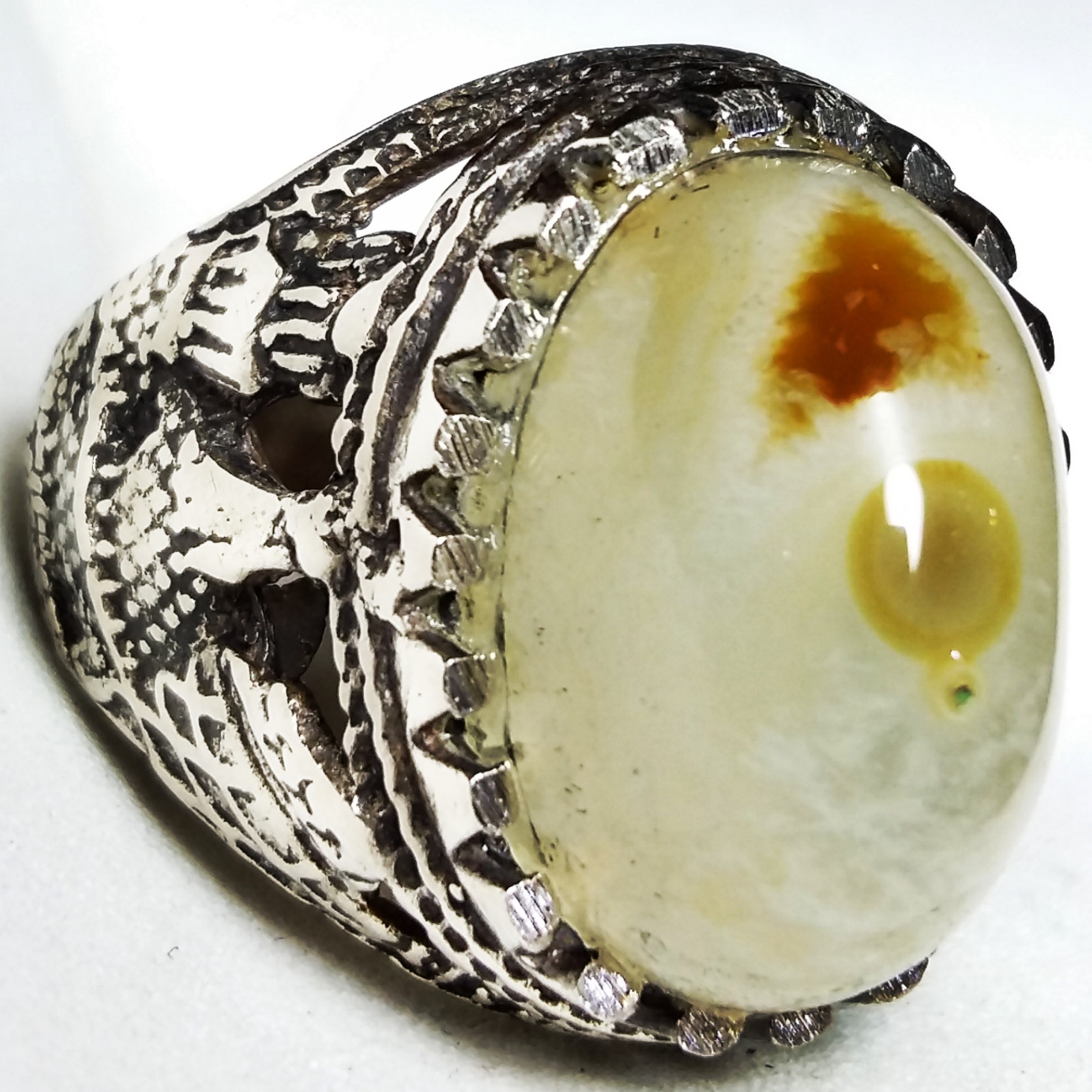 انگشتر خارق العاده حجرالعین ابر و باد تک چشم اعظم