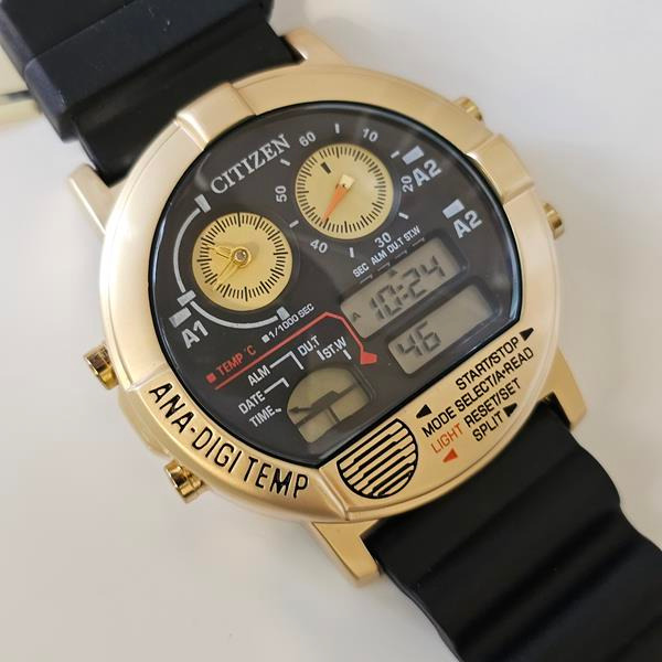 سیتیزن دو زمانه