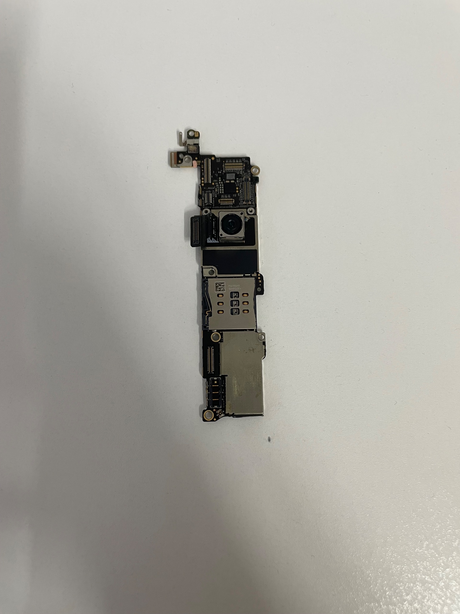 برد گوشی ایفون 5s 16g ایکلود