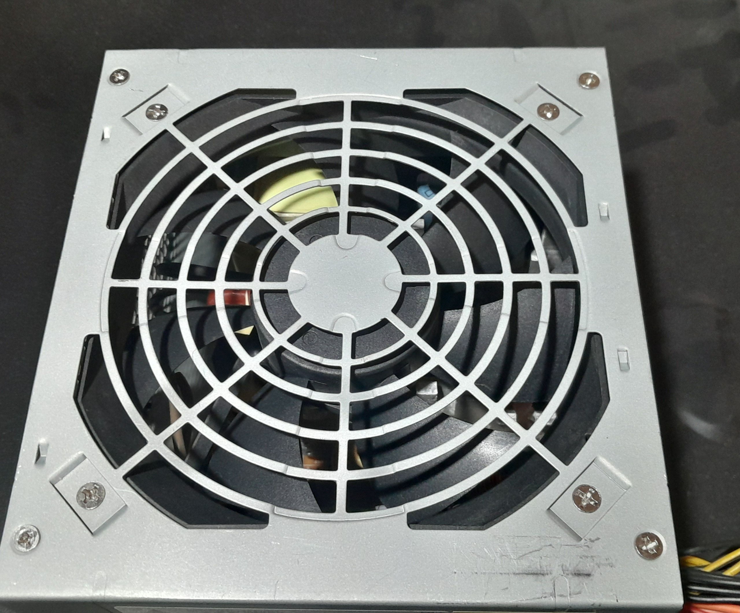 پاور برند ASUS فن بزرگ 250w بسیار تمیز
