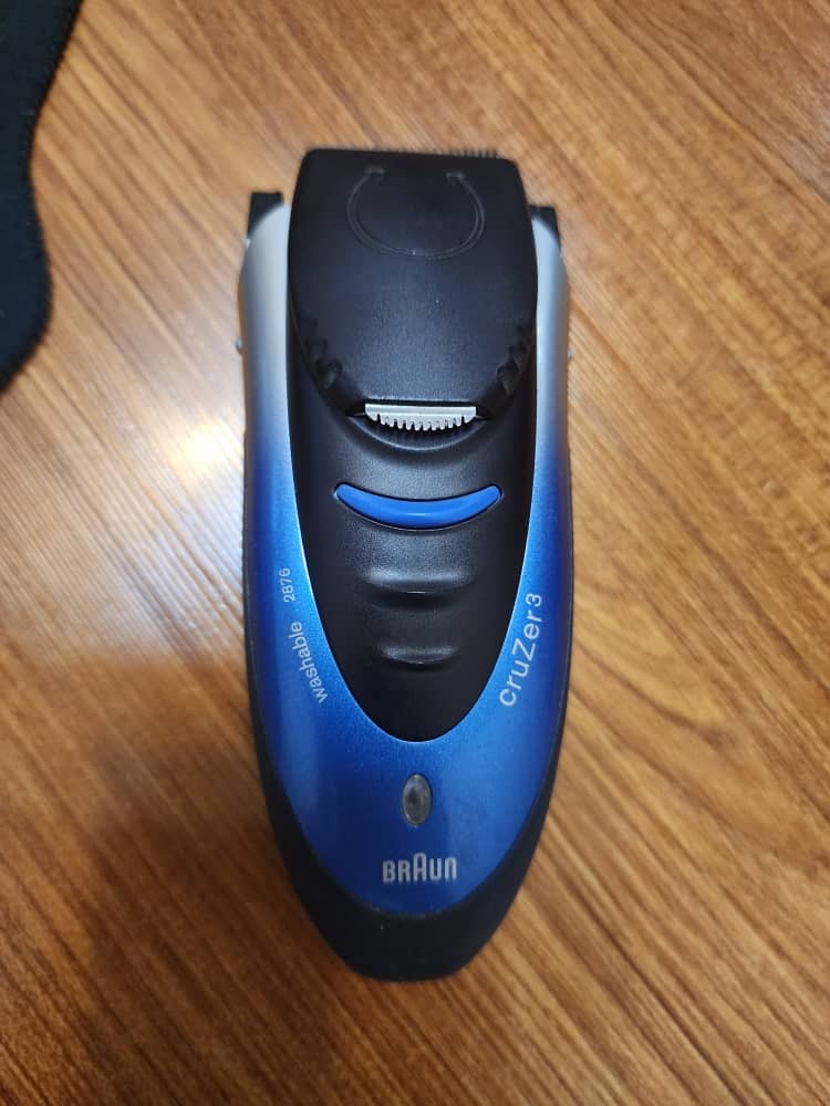 ریش تراش براون سری 2000