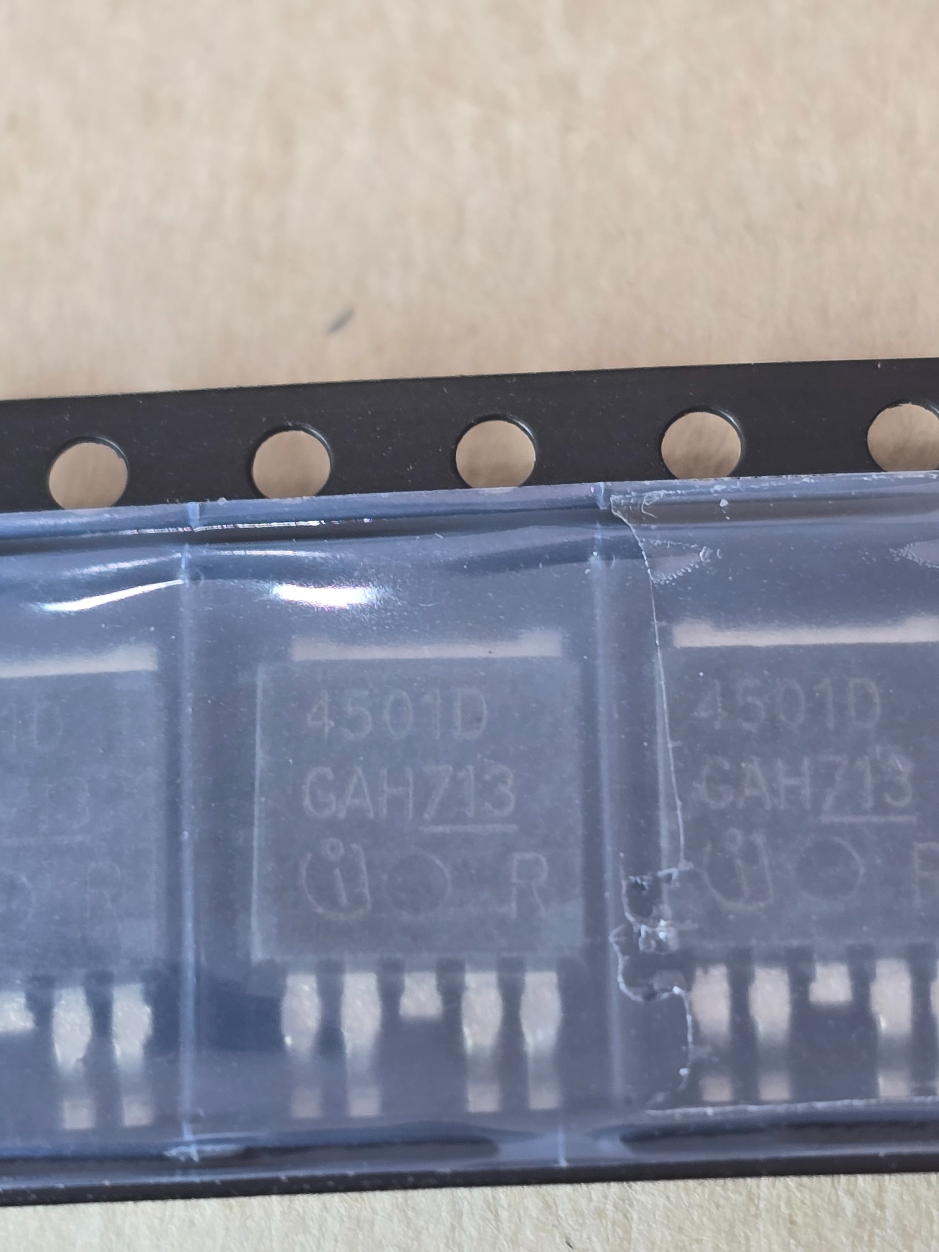 رگولاتور ولتاژ TLE4501D 4501D TO252