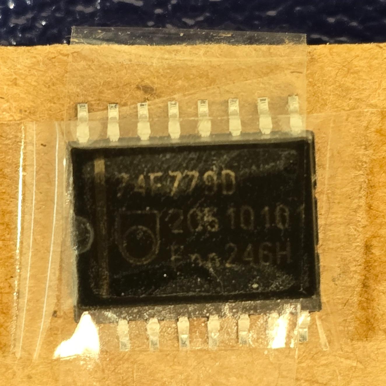 آی سی اورجینال 74F779D 74F779 74779 SMD