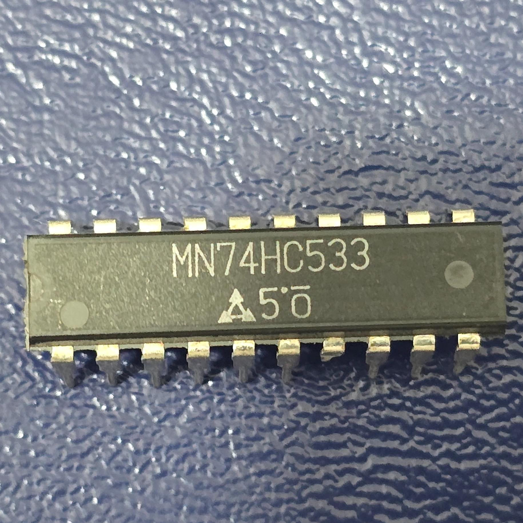 آی سی MN74HC533 74HC533 74533 DIP