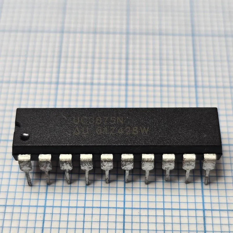 آی سی اورجینال UC3875N UC3875 UC 3875 DIP20