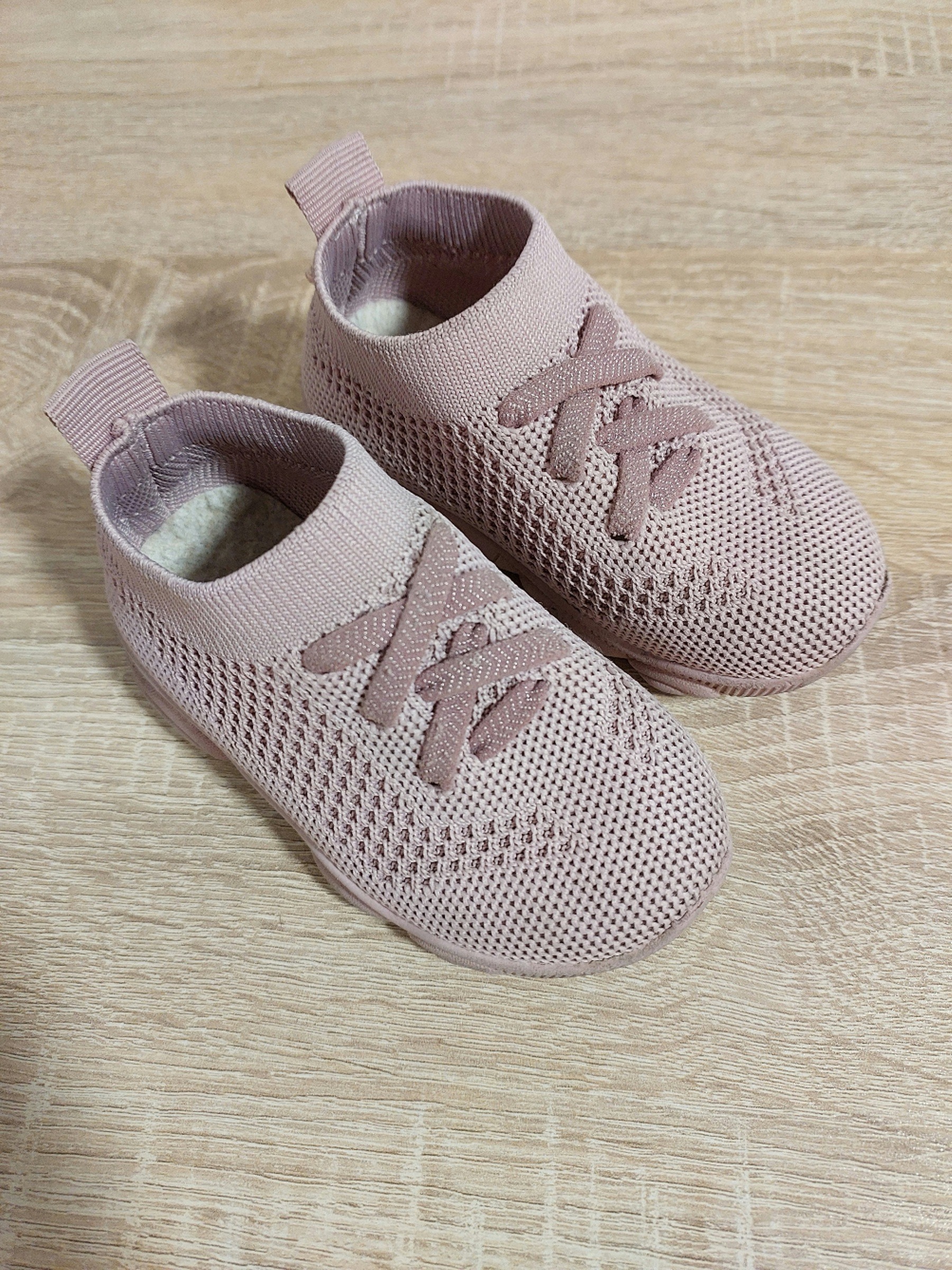 کفش بچگانه سایز 22