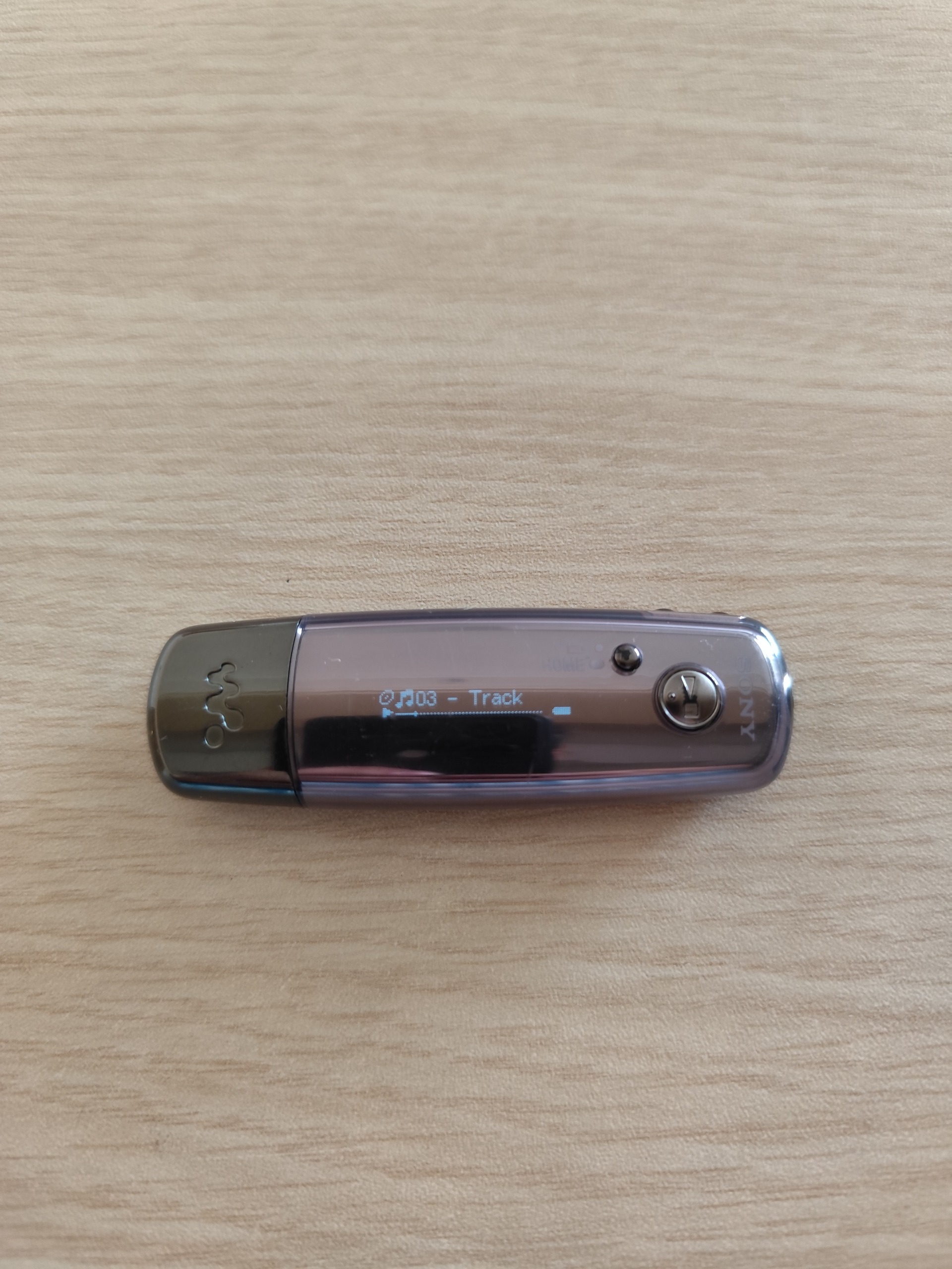 Sony nw e003f