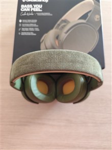 Headphone