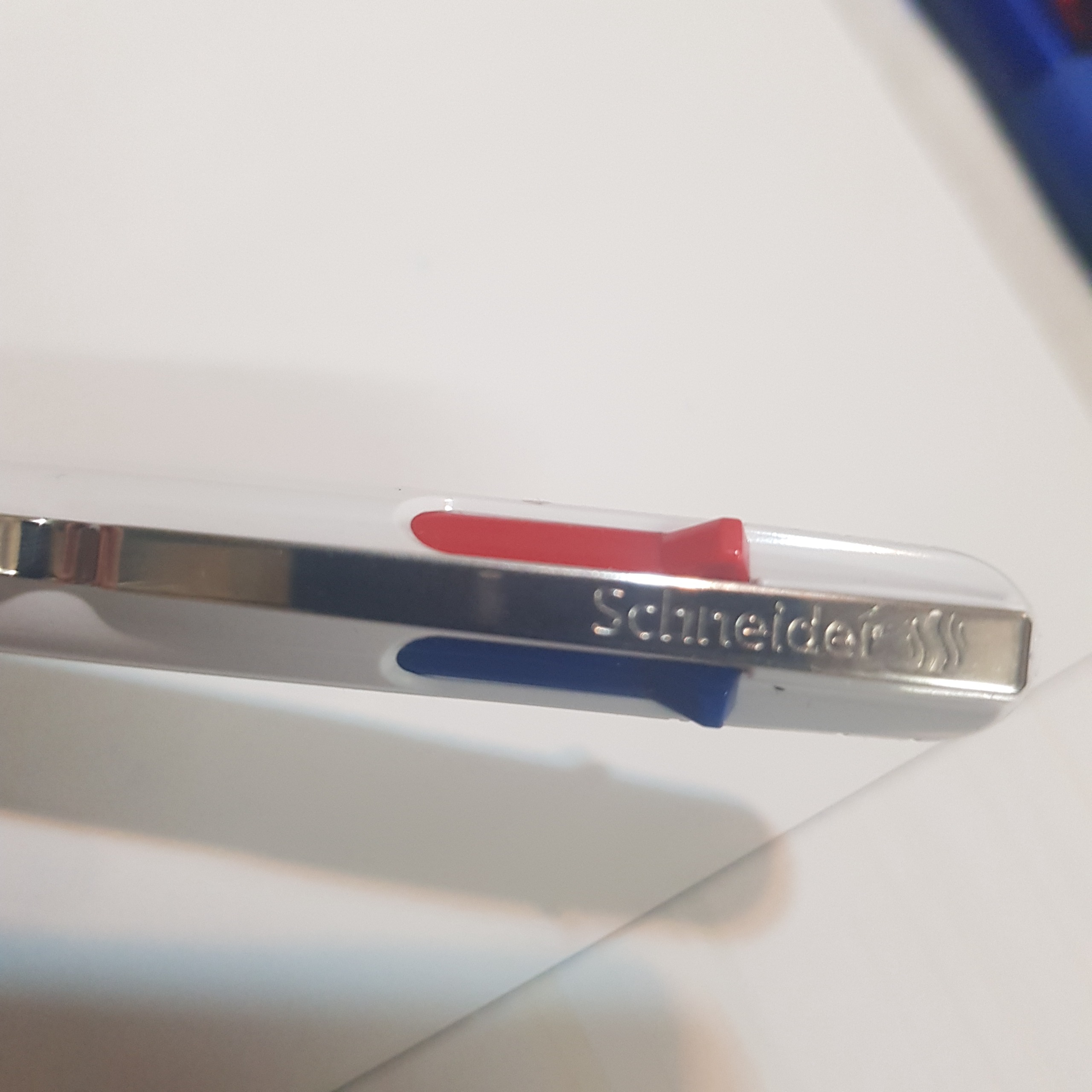 خودکار چهاررنگ schneider take 4