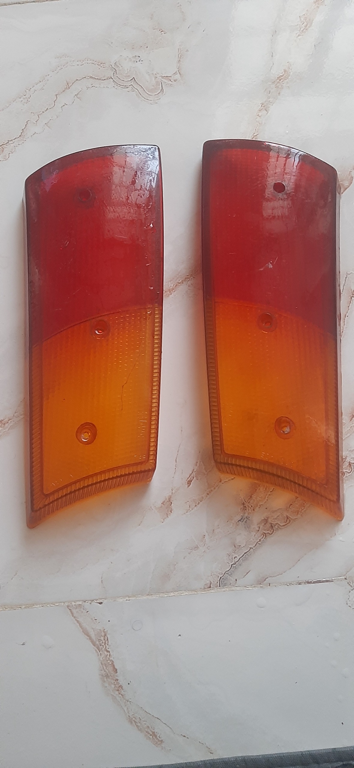 طلق چراغ عقب رنو 5