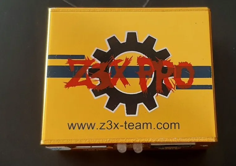 باکس Z3X PRO با 30کردیت فعال