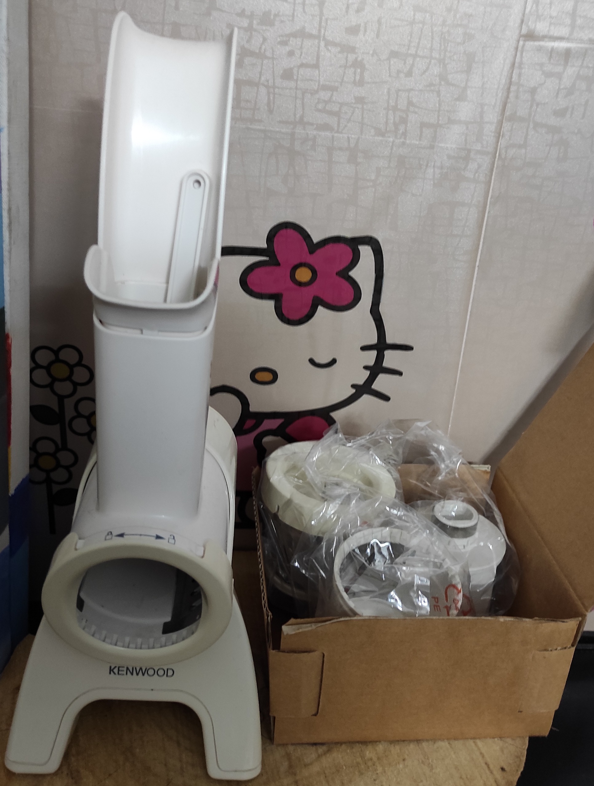 سالاد ساز اورجینال کنوود درحد نو