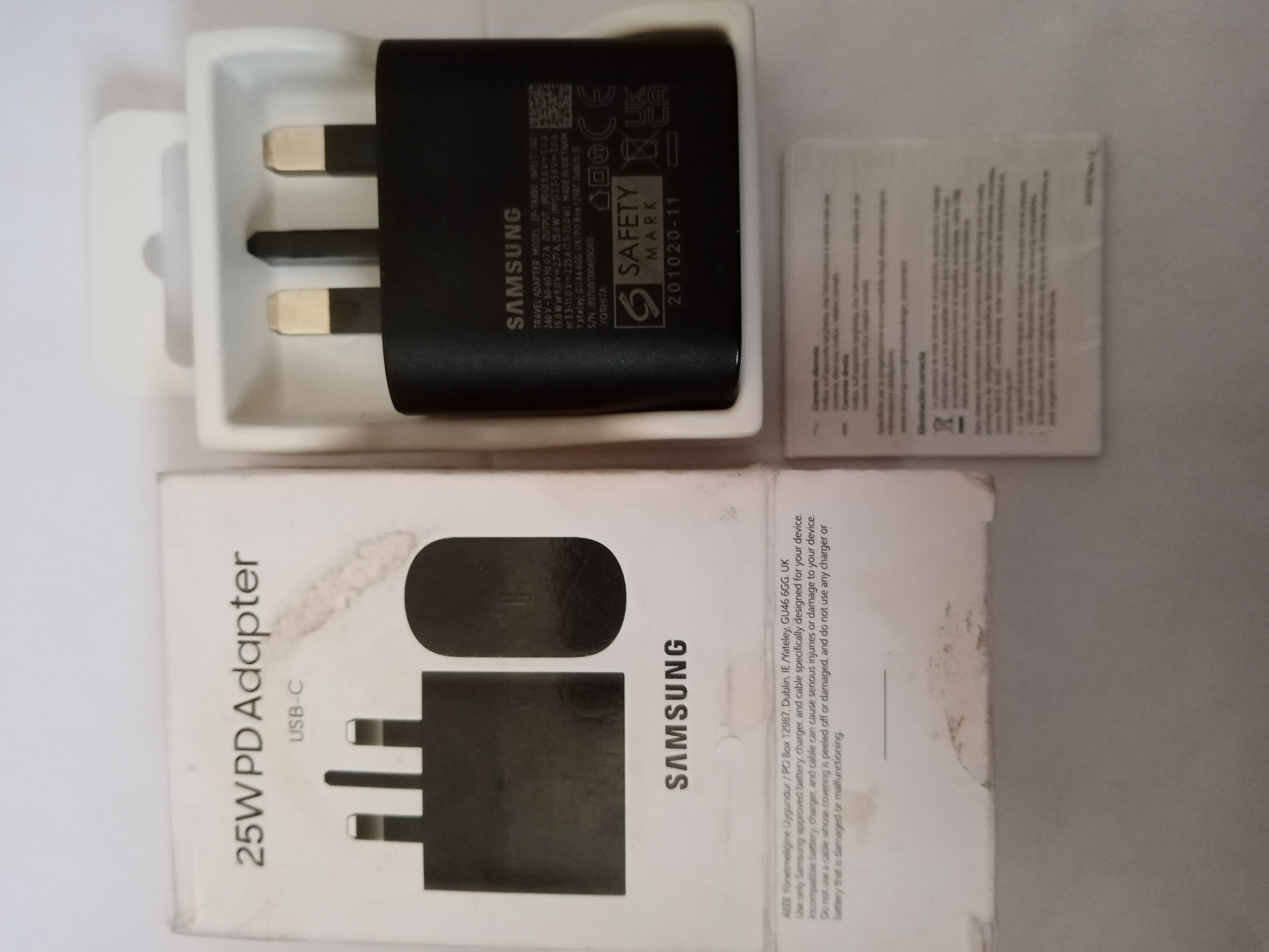 شارژر 25وات سامسونگ نوی نو طبق تصاویر