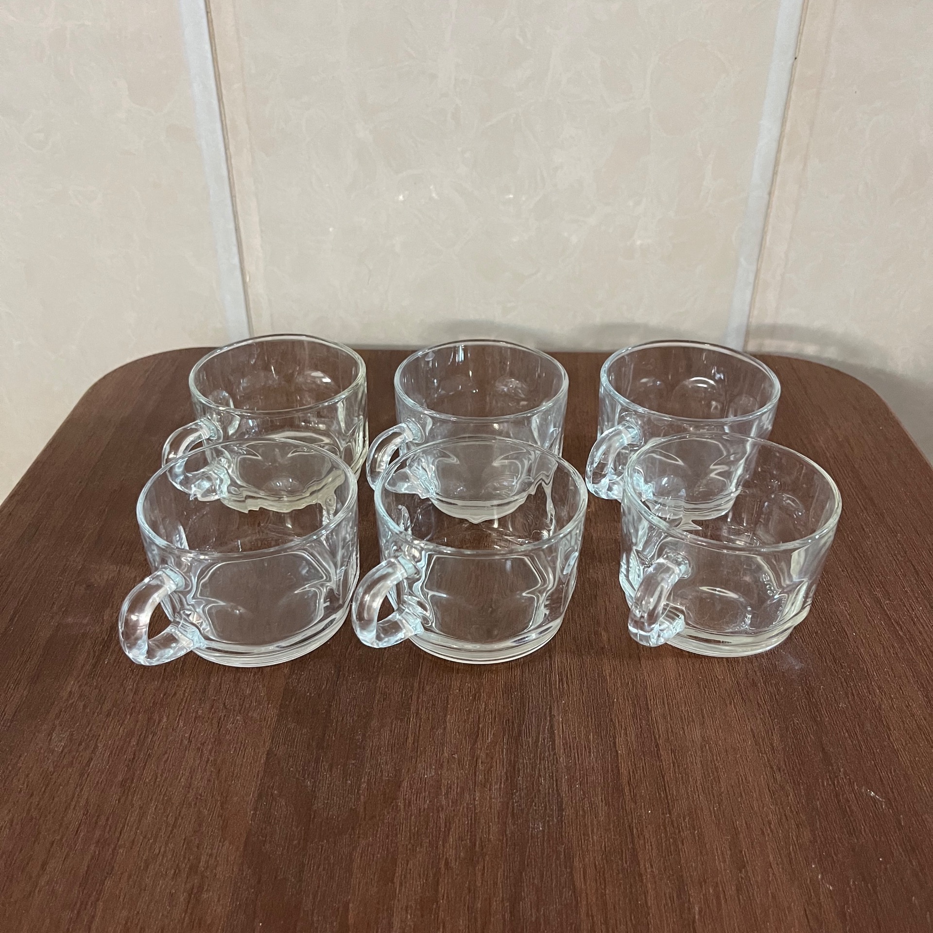 فنجان عینکی فرانسه