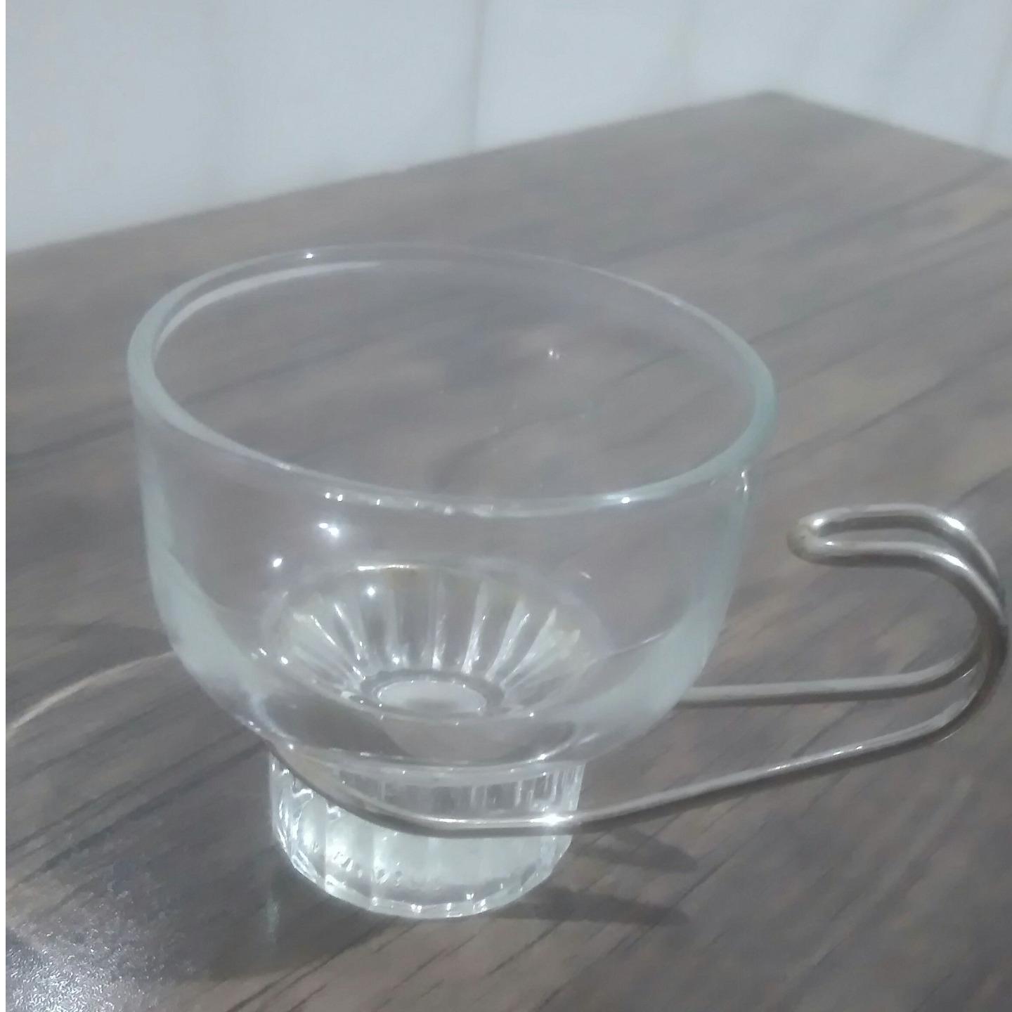 استکان قدیمی دسته فلزی