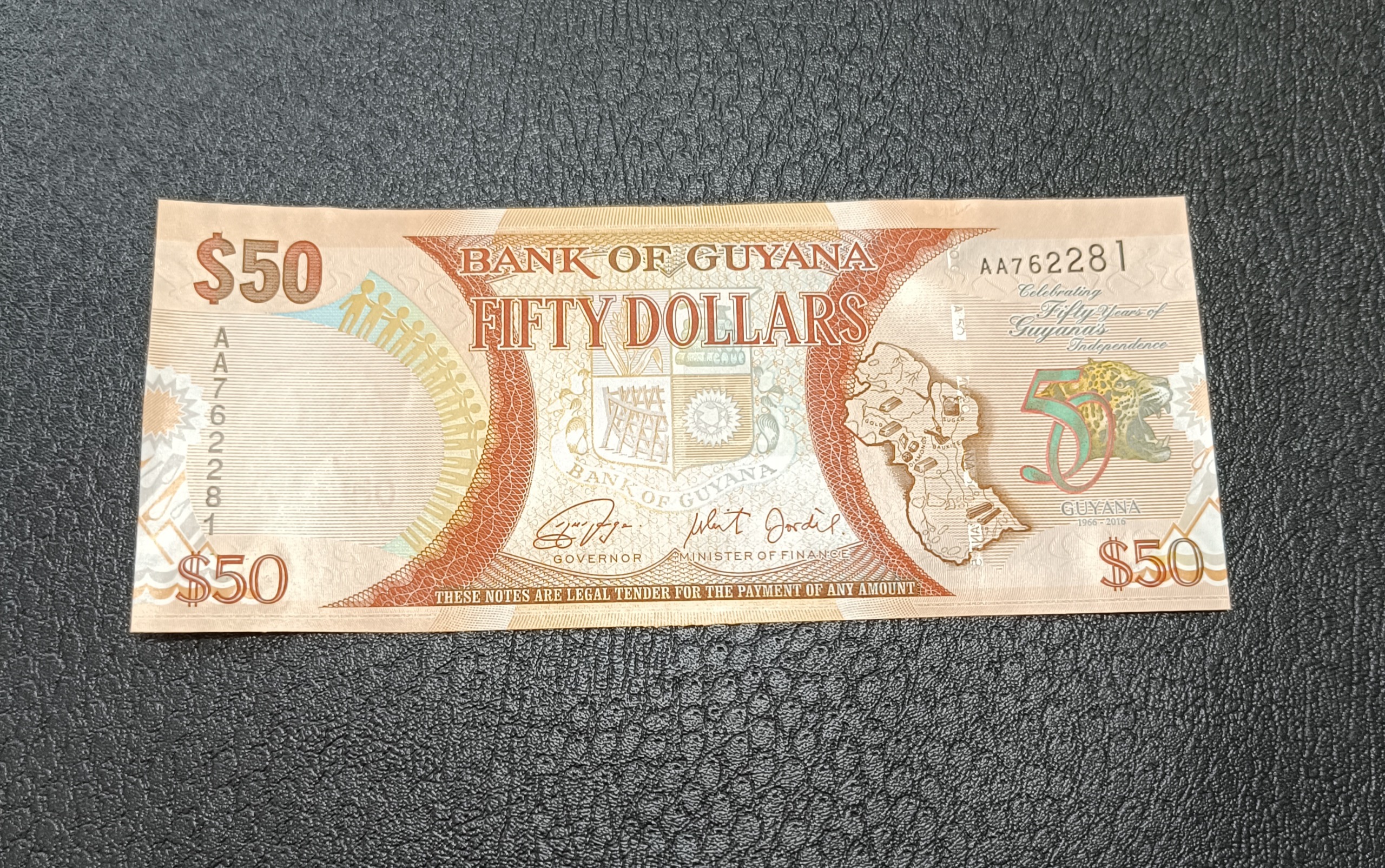 تک بانکی 50 دلار گویان زیبا