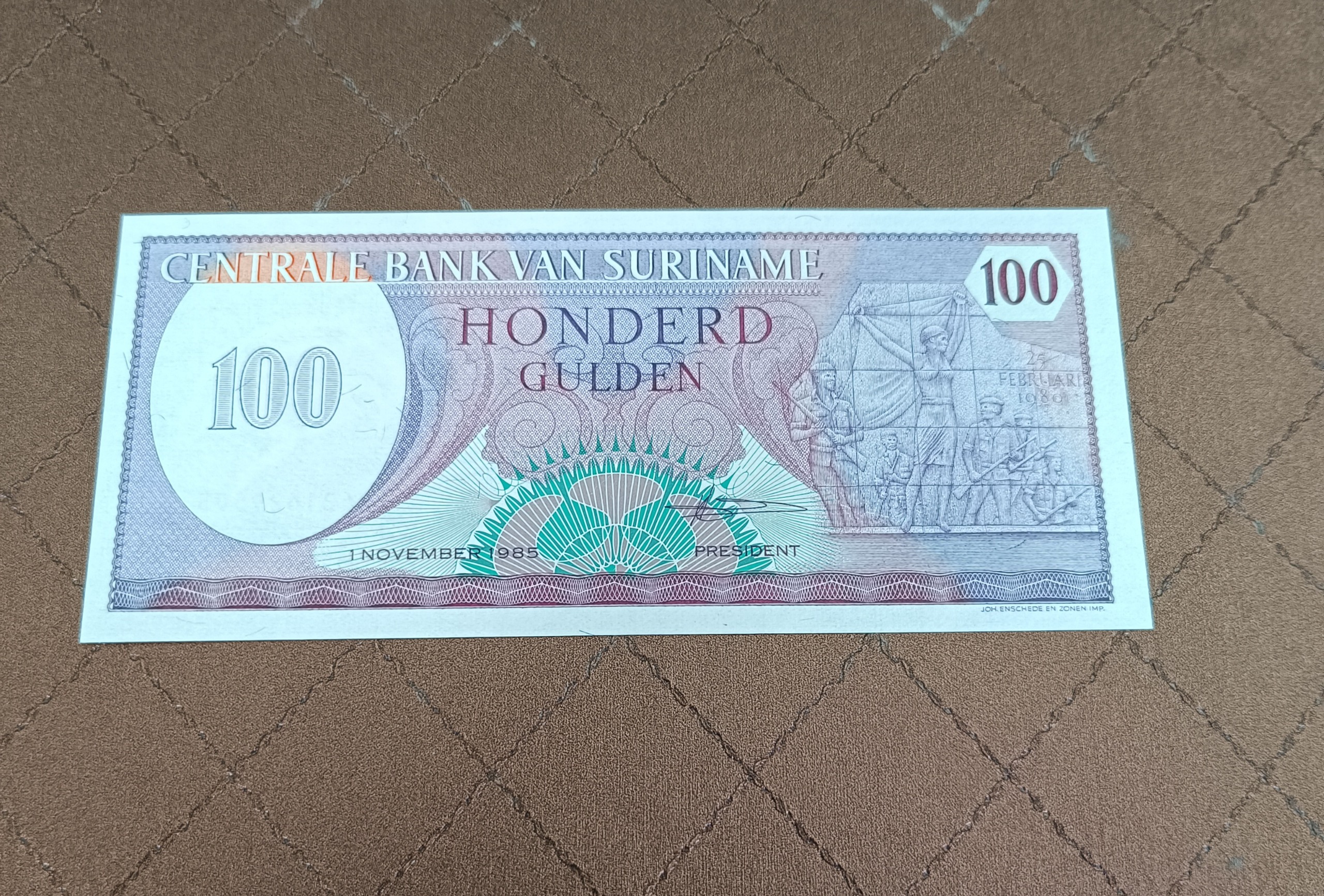 تک بانکی 100 گیلدن سورینام 1985