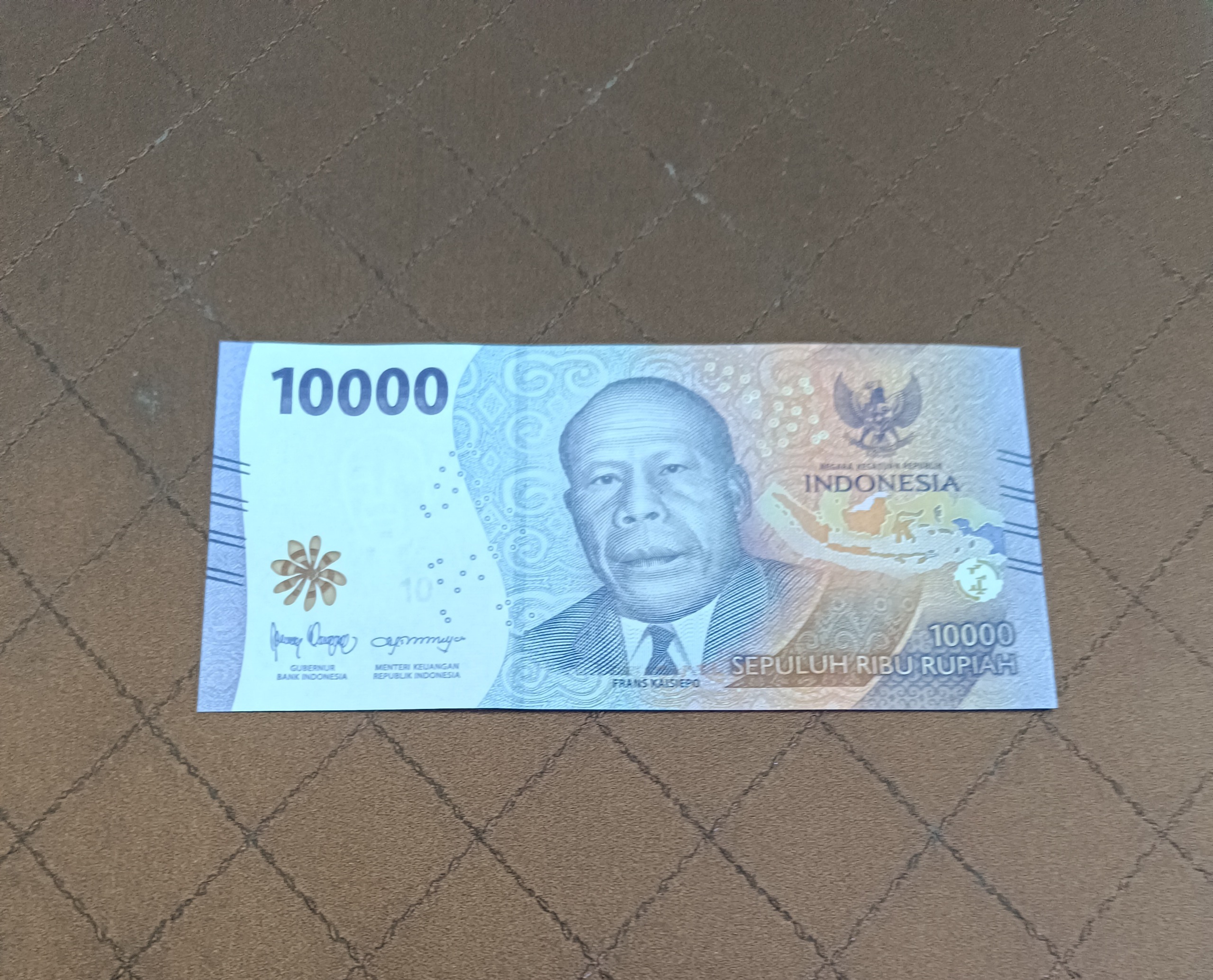 تک بانکی 10000 روپیه اندونزی