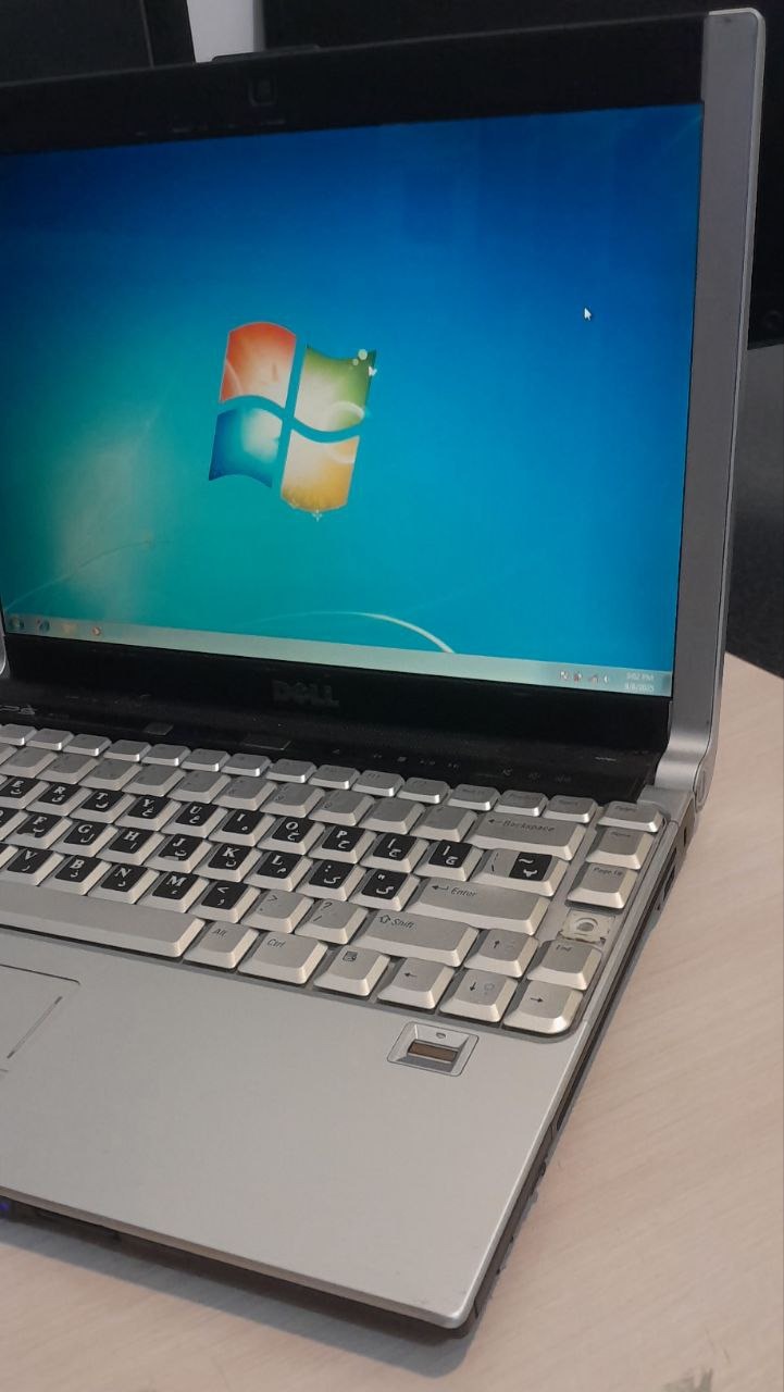 لپ تاپ DELL XPS کور تو دو رم 2.5 هارد 320 سالم