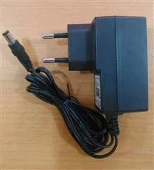 آداپتور