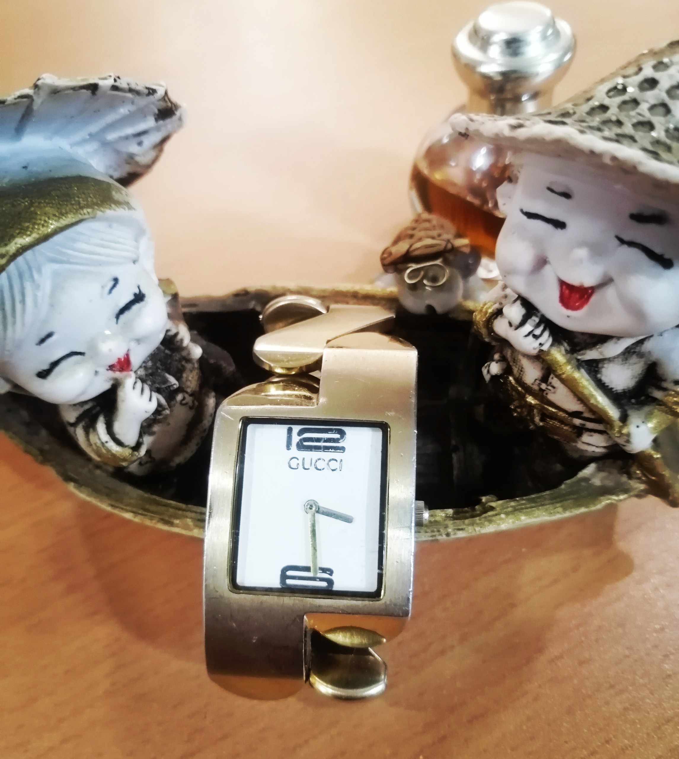 ساعت مچی موتور ژاپن مدل گوچی